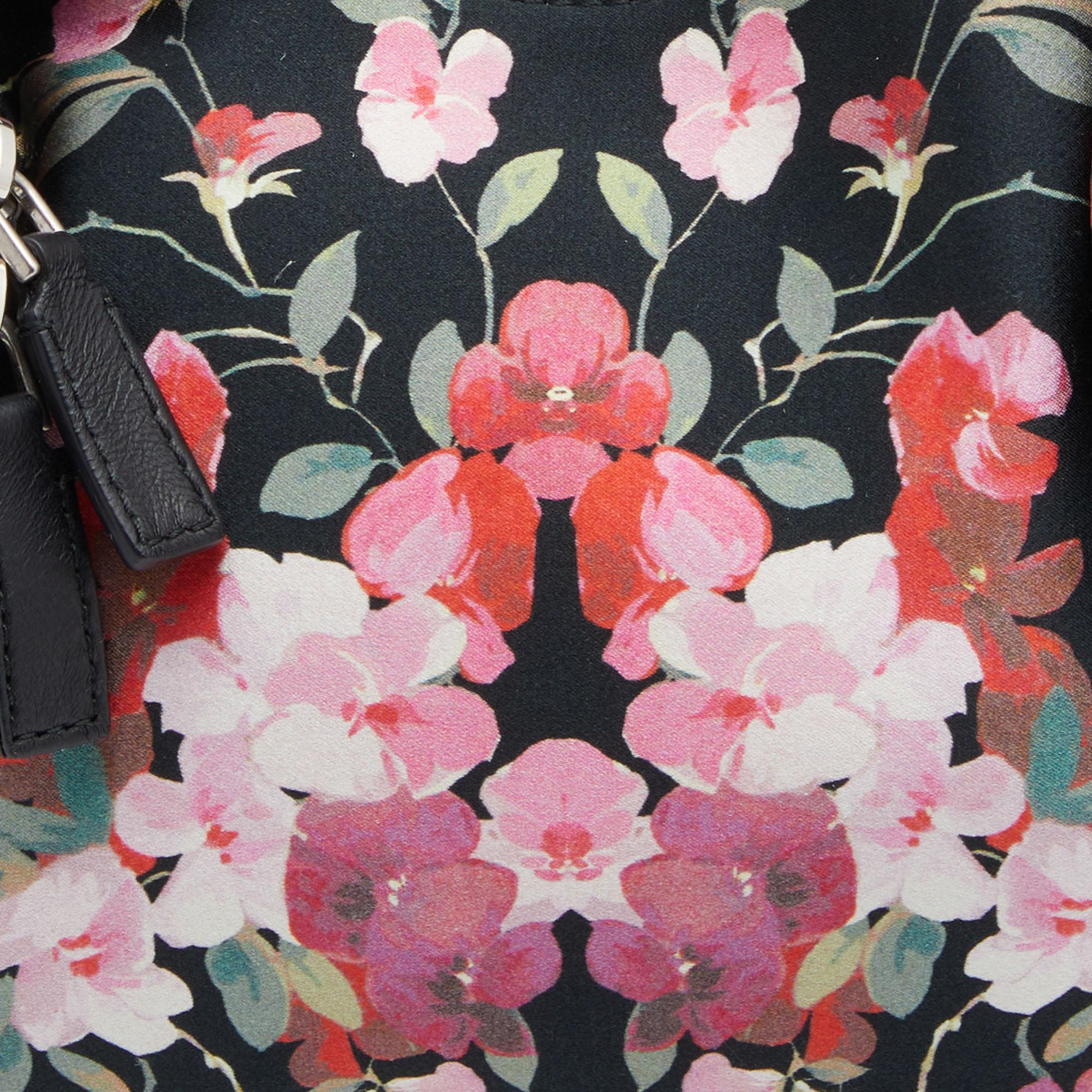 Black Alexander McQueen Multicolor Floral Print Satin Small De Manta Clutch