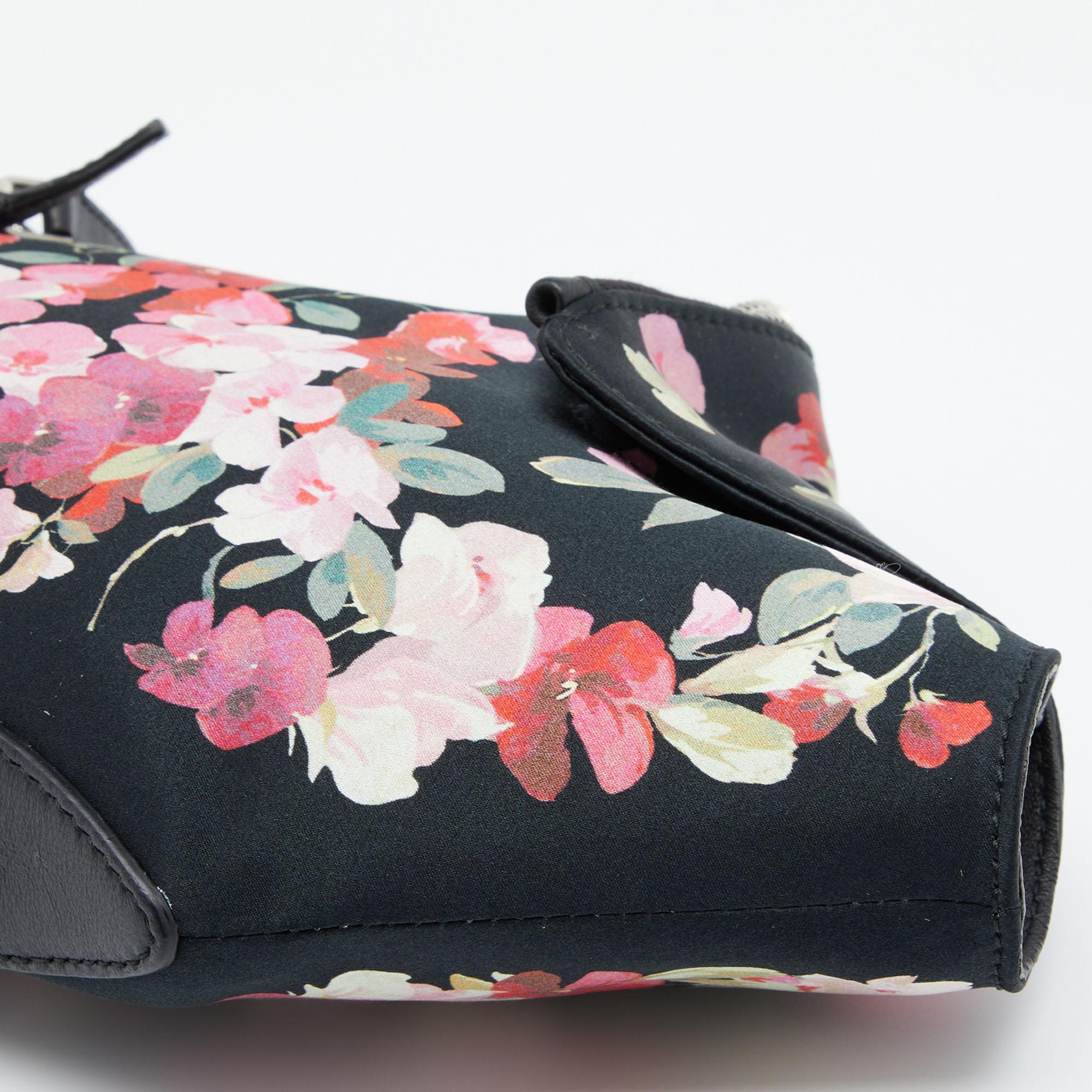 Women's Alexander McQueen Multicolor Floral Print Satin Small De Manta Clutch