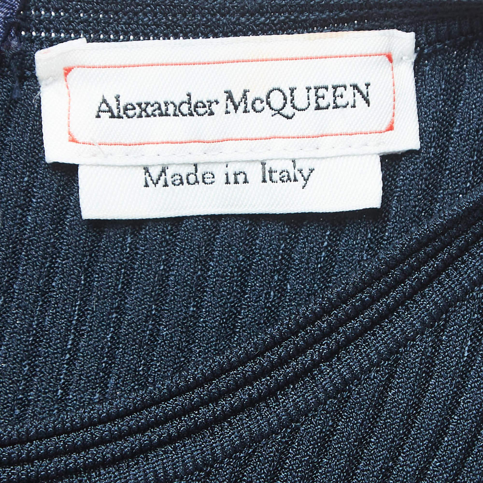 Alexander McQueen Navy Blue Knit Sleeveless Slip Dress M In Good Condition For Sale In Dubai, Al Qouz 2