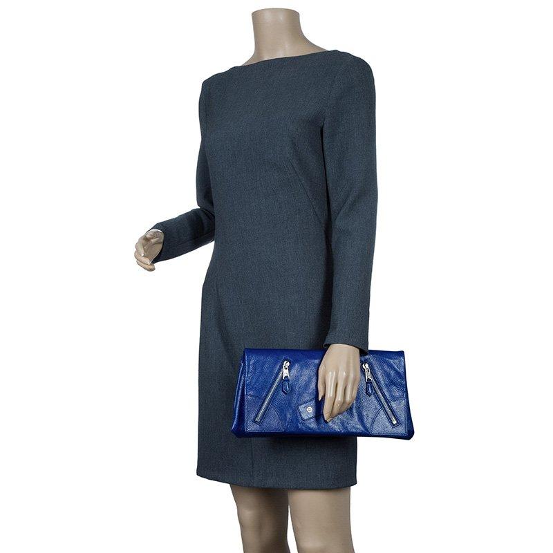 Alexander McQueen Navy Blue Leather Faithful Glove Clutch (Blau)