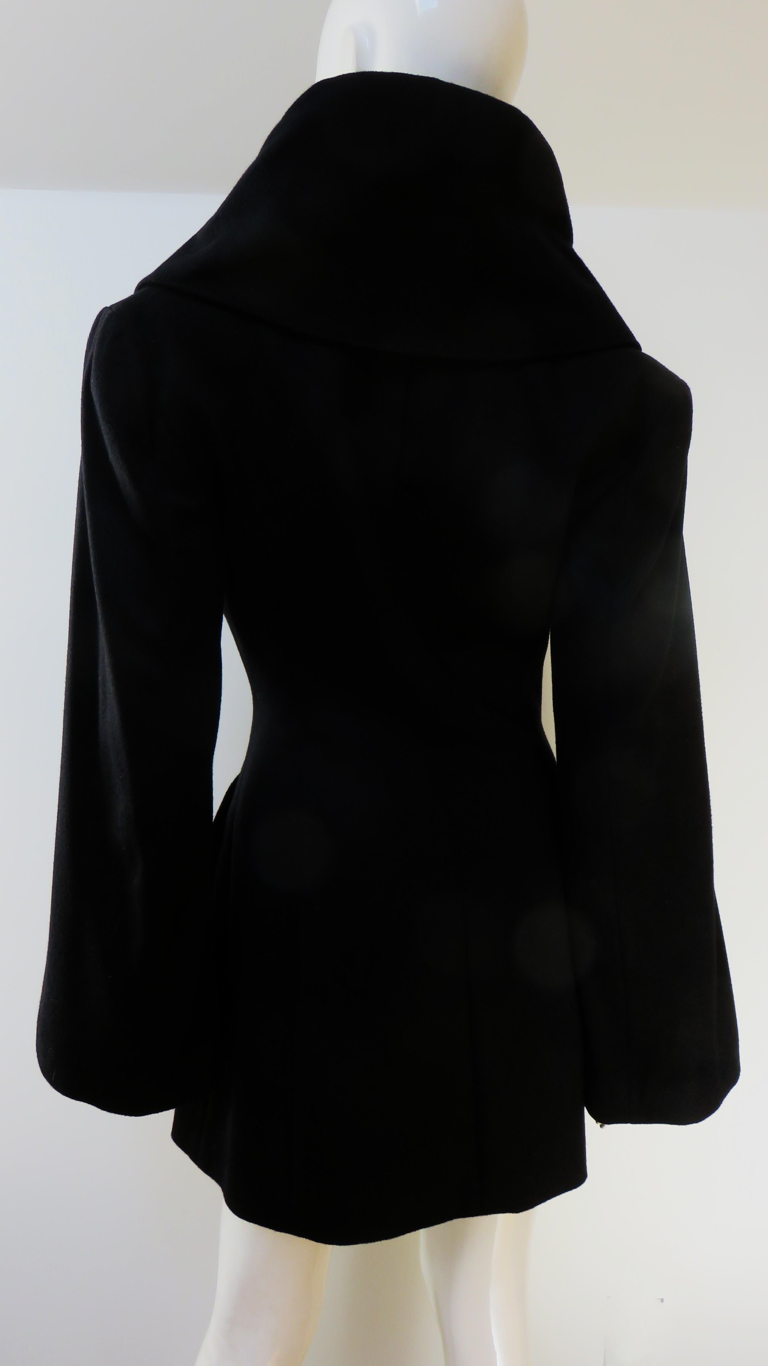 Alexander McQueen Robe à col montant en cachemire A/W 1996 en vente 5