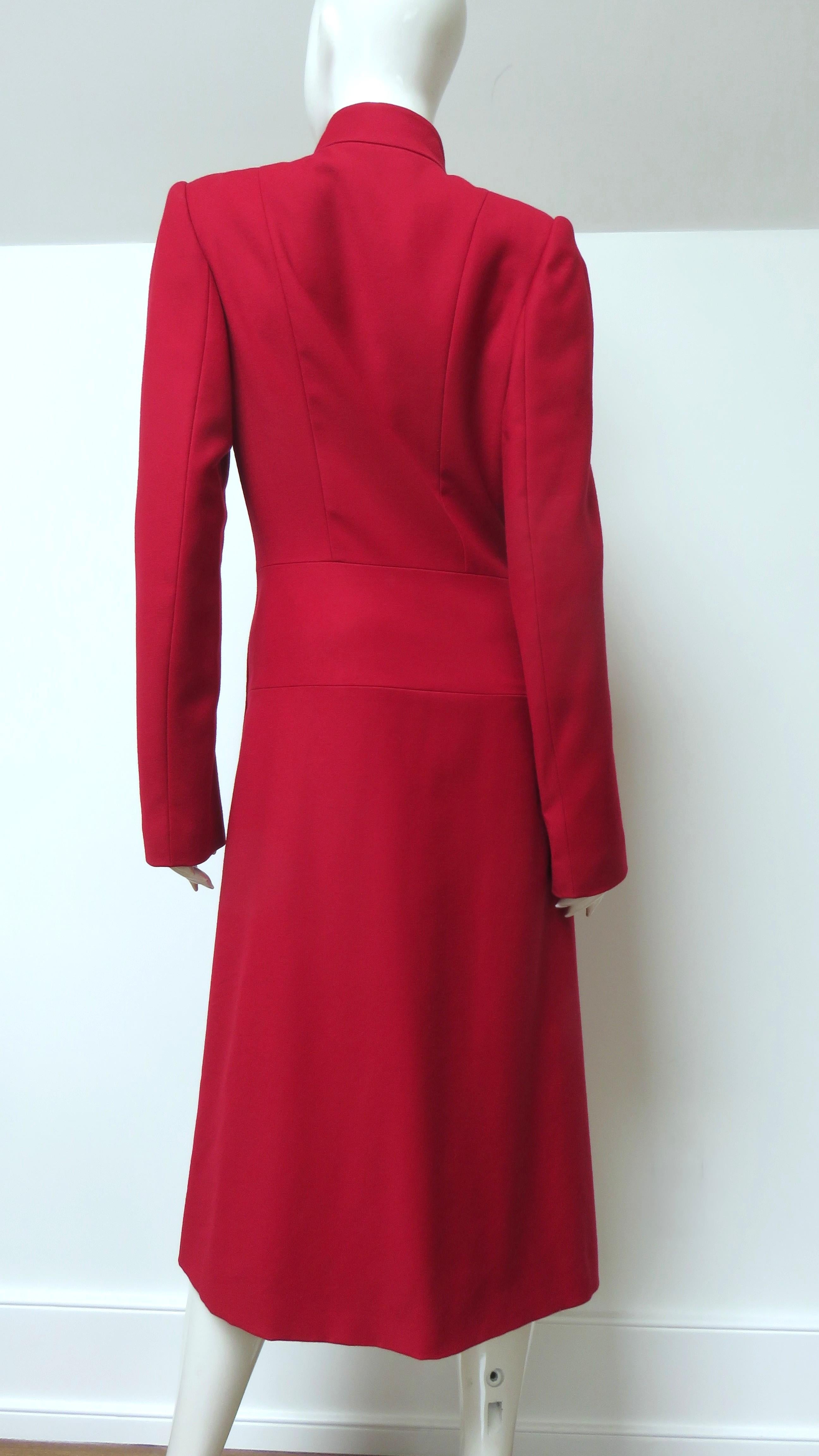 Alexander McQueen Nouveau Manteau AW 1999 en vente 8