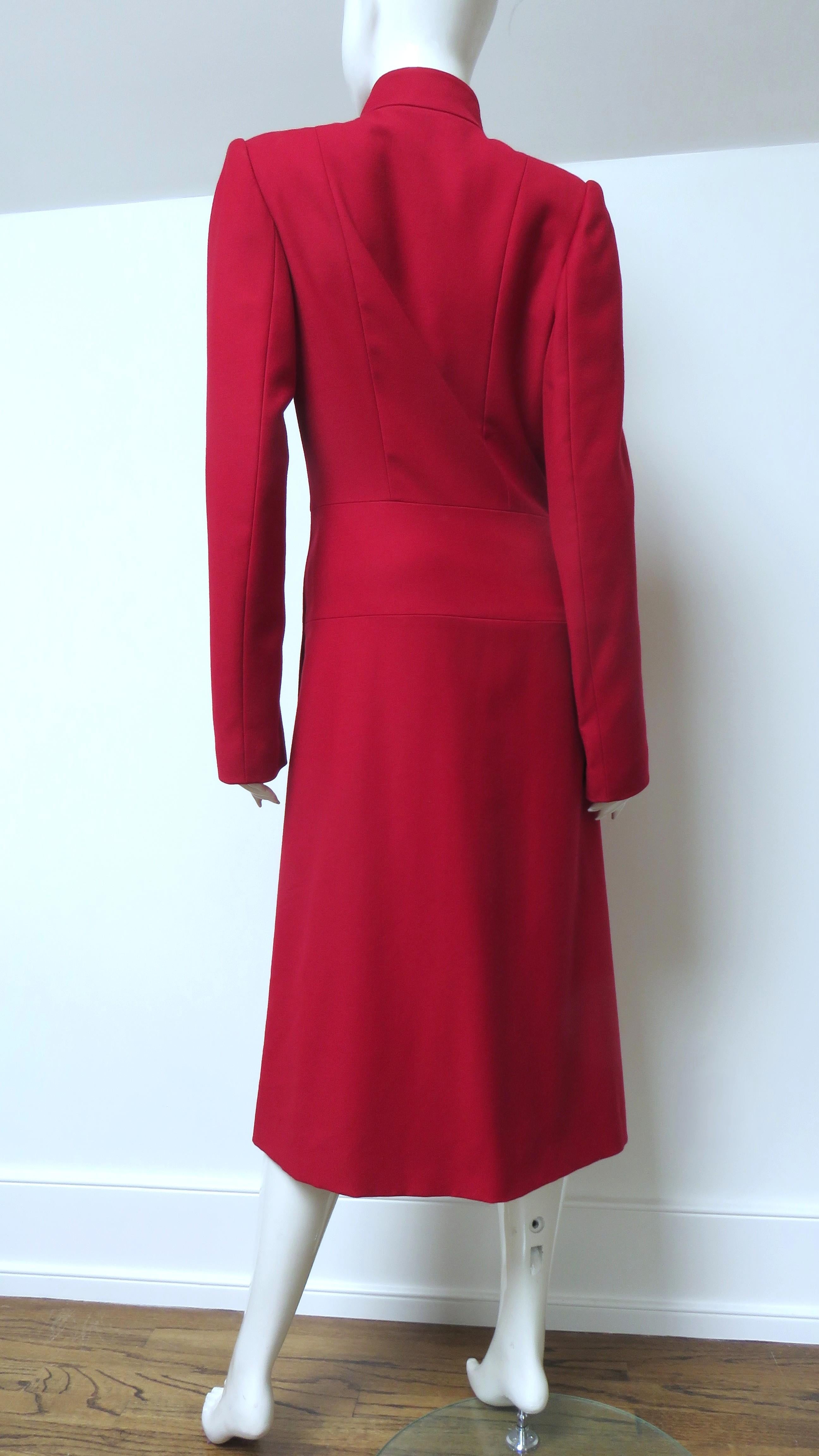 Alexander McQueen Nouveau Manteau AW 1999 en vente 12