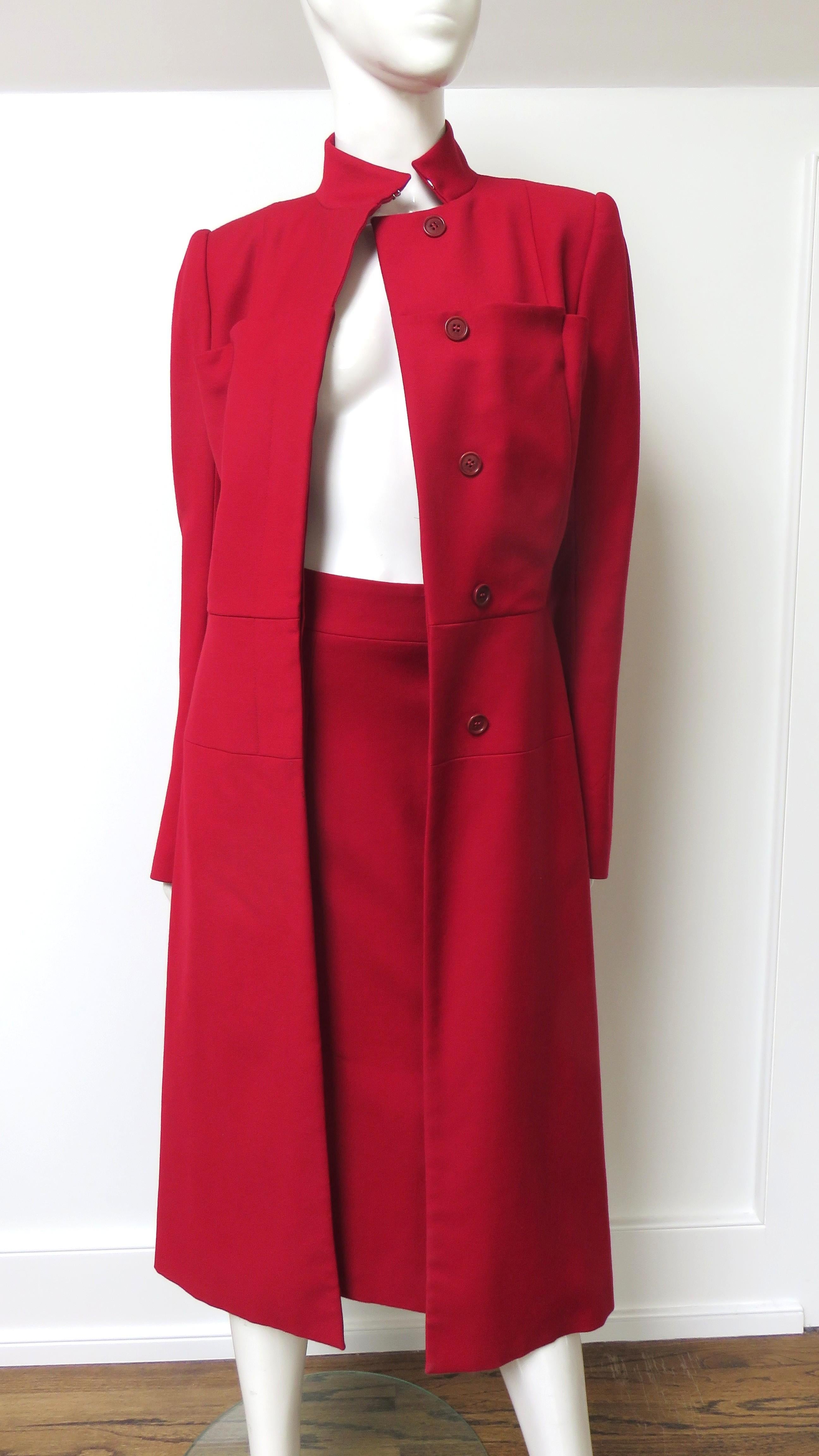 Alexander McQueen Nouveau Manteau AW 1999 en vente 14