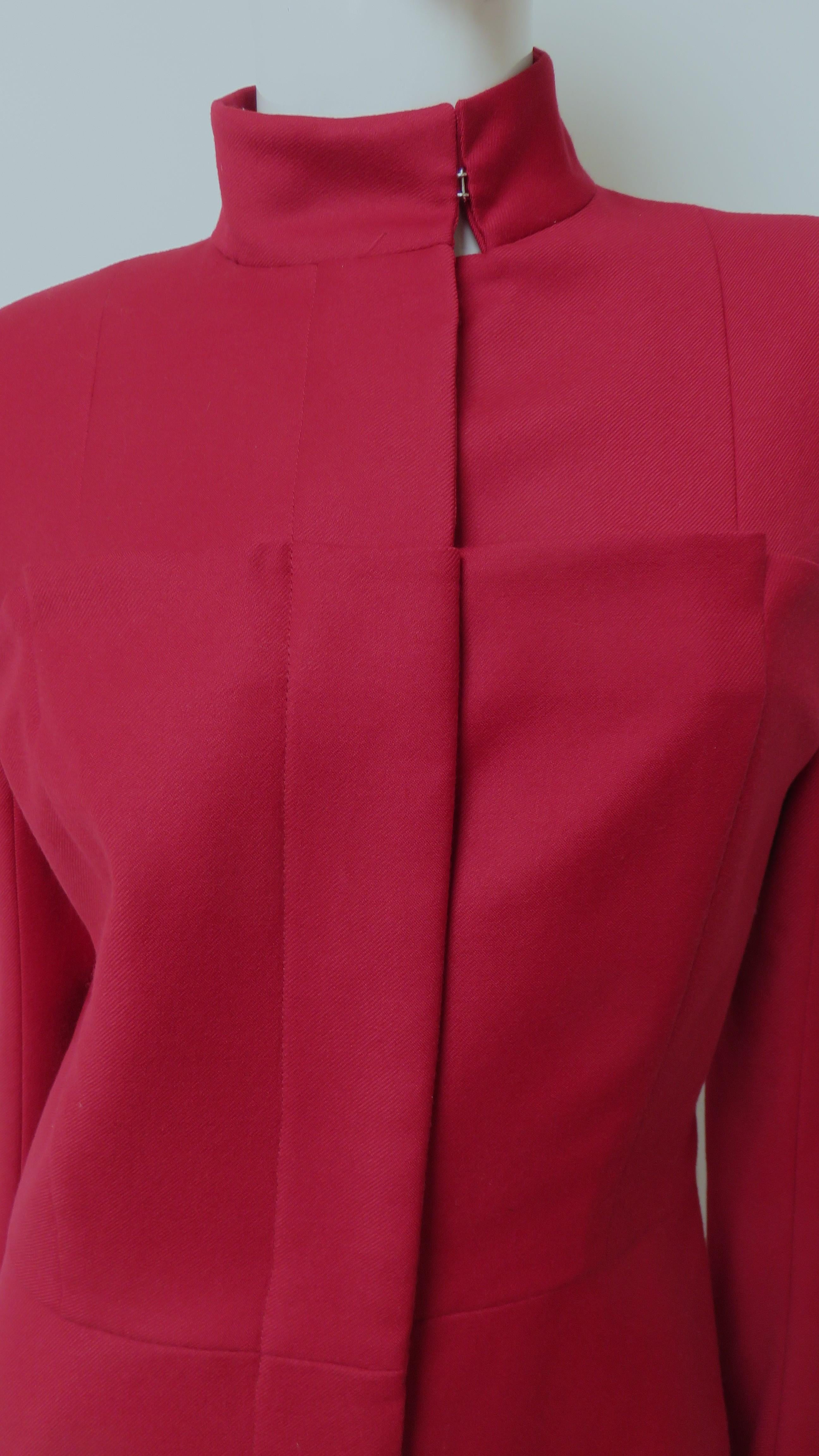 Alexander McQueen Nouveau Manteau AW 1999 en vente 1