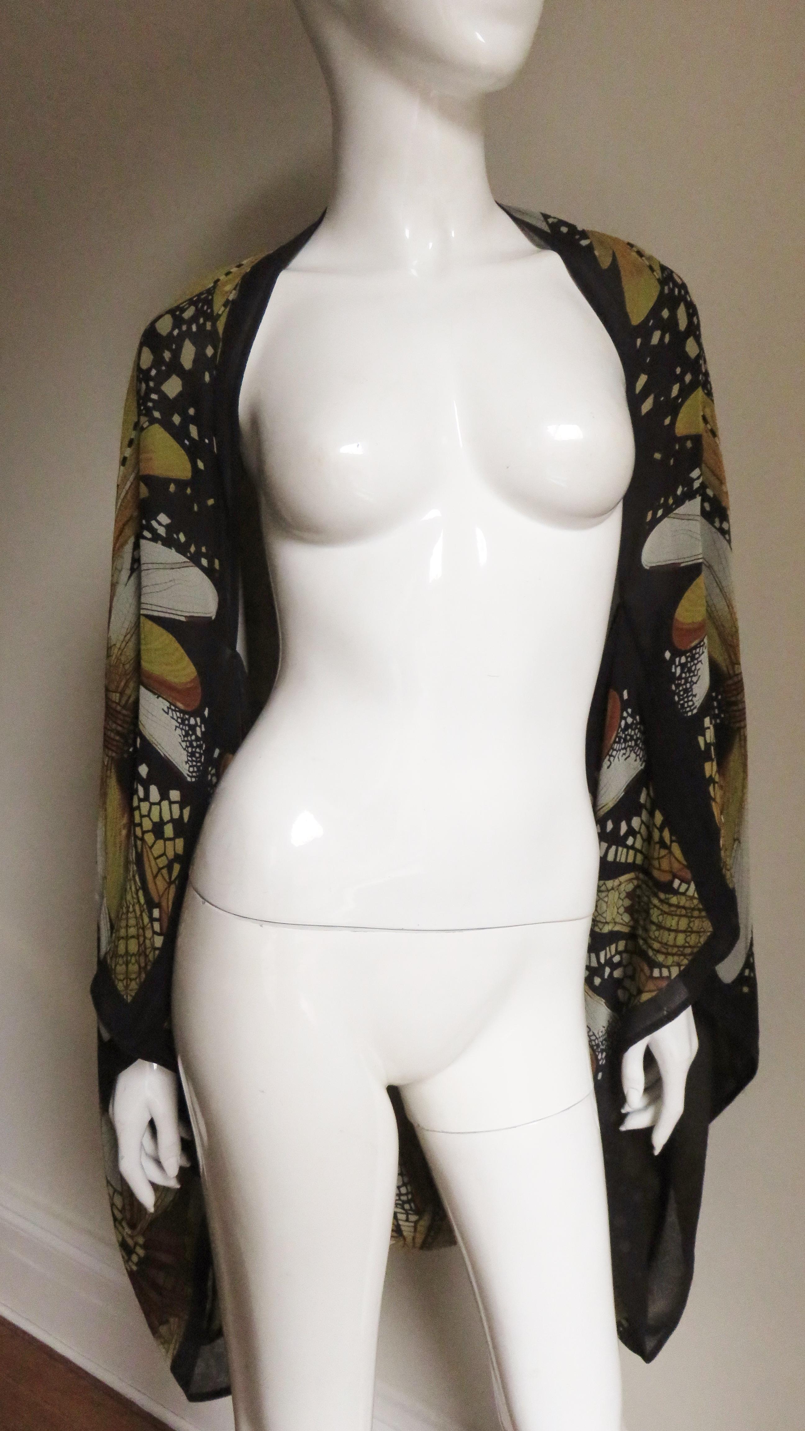 Alexander McQueen New Silk Shrug In Excellent Condition In Water Mill, NY