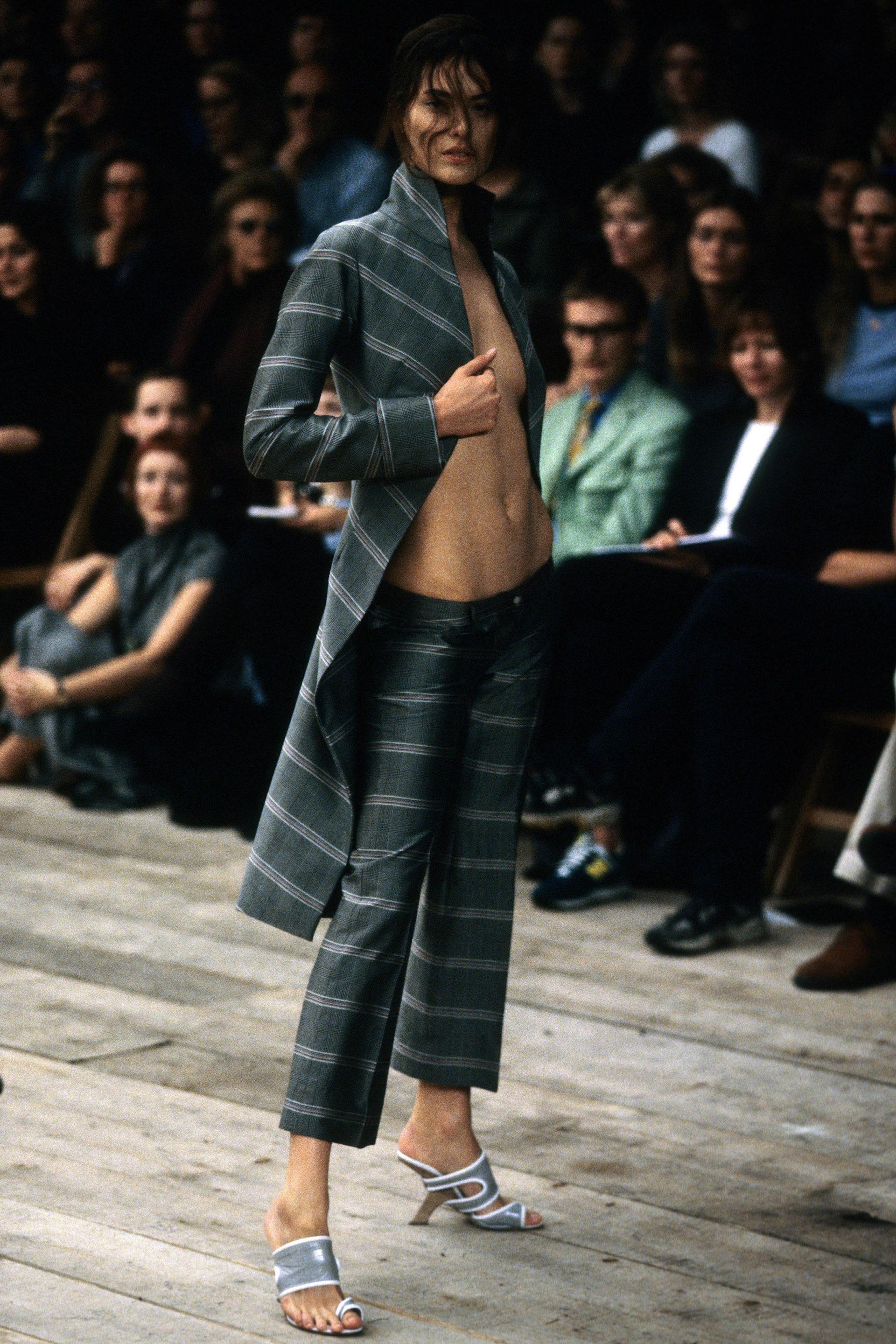Alexander McQueen ‘No. 13’ runway ensemble, ss 1999 3