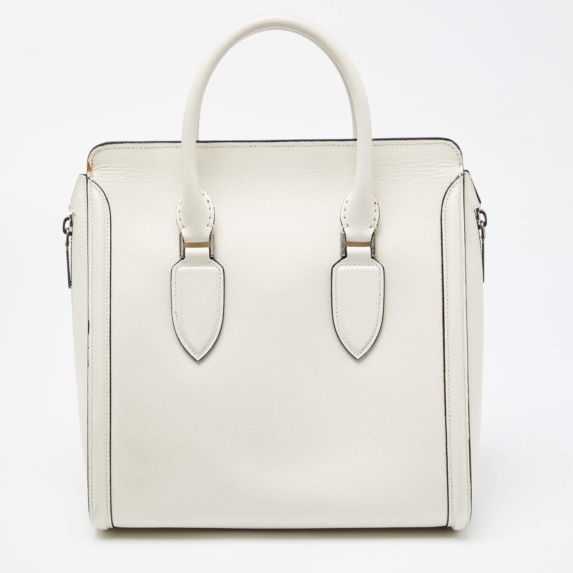 Alexander McQueen Off White Leather Medium Heroine Tote For Sale 1