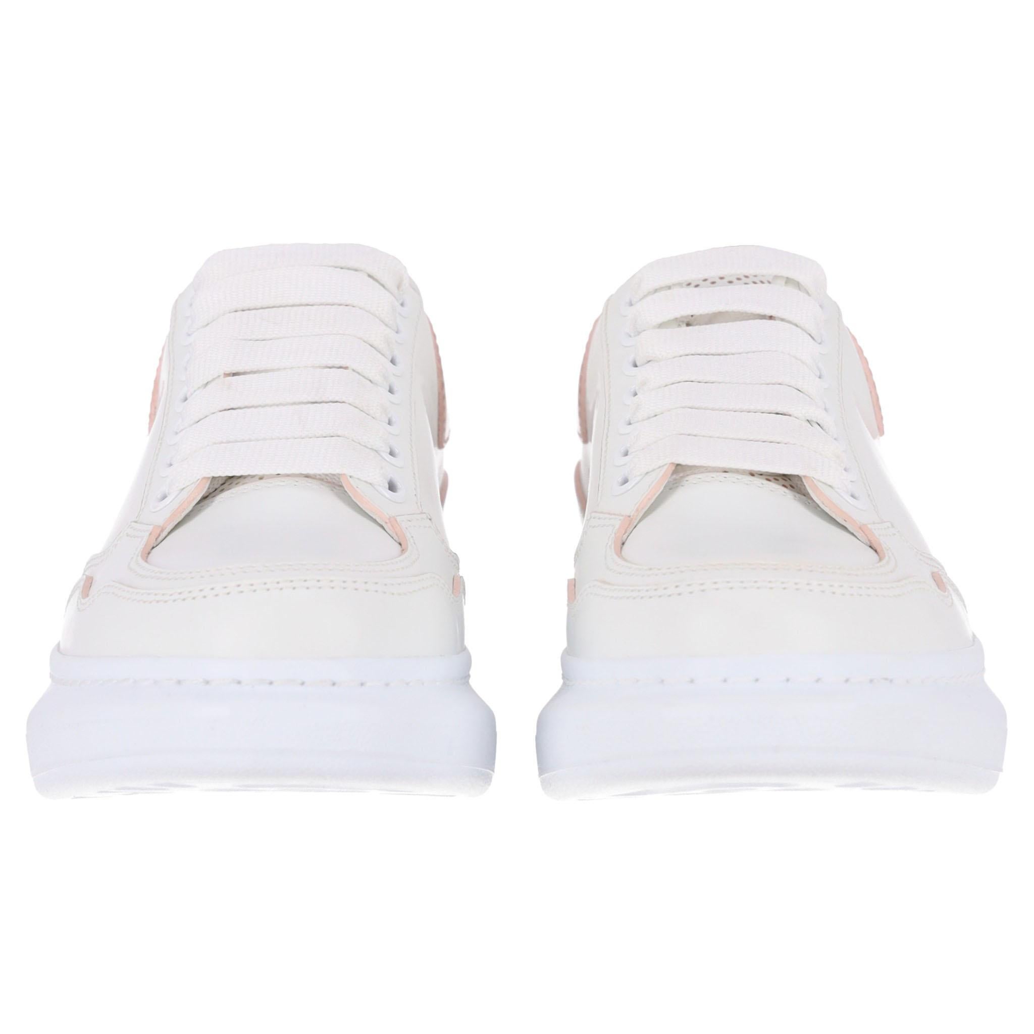 Alexander McQueen Zapatillas bajas oversize de piel Gris en venta