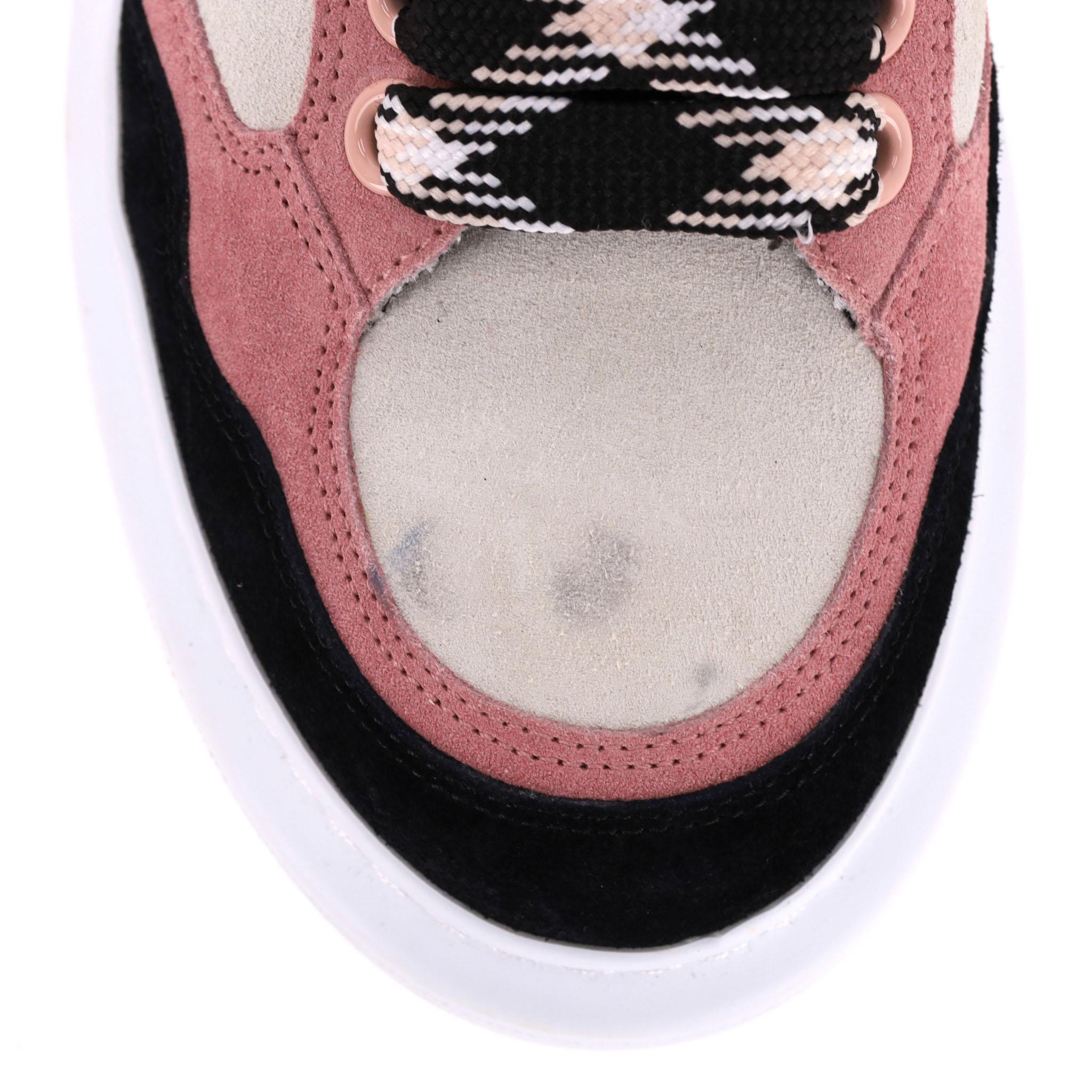 Alexander McQueen Oversized Low-Top Suede Sneakers For Sale 5