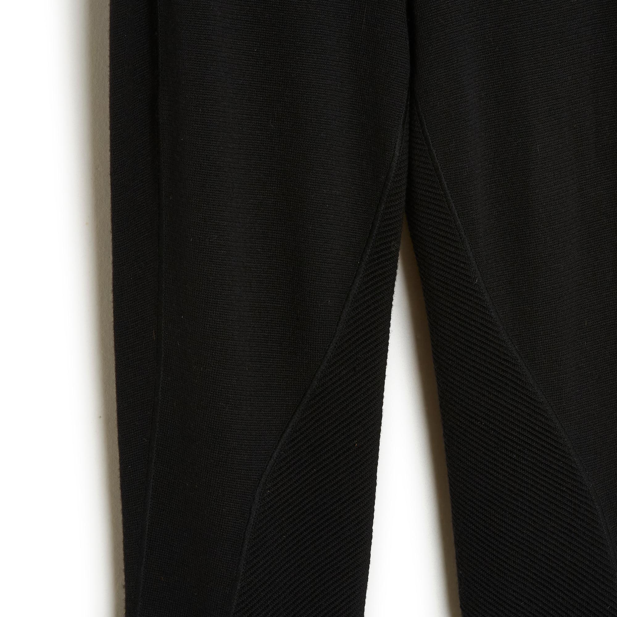 Women's or Men's Alexander McQueen Pants FR36 Black Wool Legging For Sale