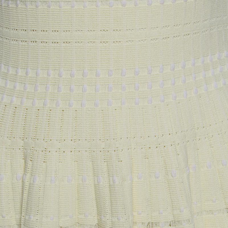 Alexander McQueen Pastel Yellow Perforated Knit Fit and Flare Dress S In Good Condition In Dubai, Al Qouz 2