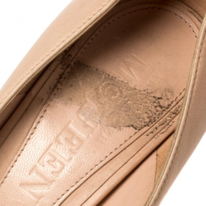 Alexander McQueen Pink Leather Crystal Embellished Skull Peep Toe Pumps Size36.5 For Sale 3