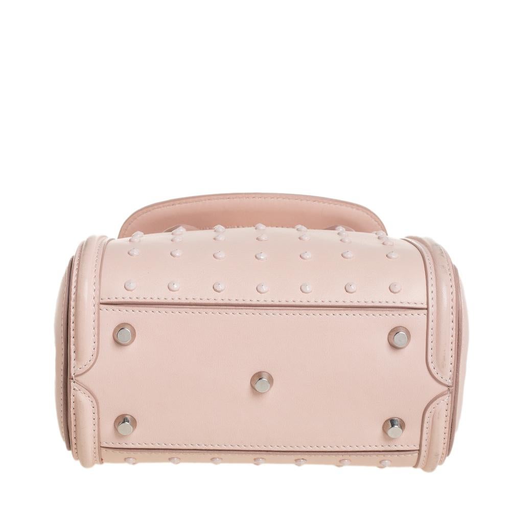 Alexander McQueen Pink Leather Mini Studded Heroine Shoulder Bag In Fair Condition In Dubai, Al Qouz 2