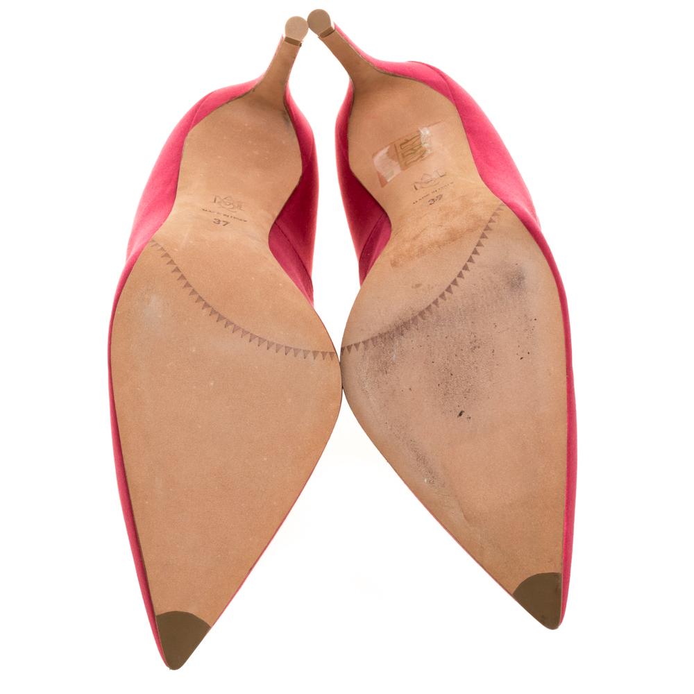Alexander McQueen Pink Satin Heart Pointed Toe Pumps Size 37 1