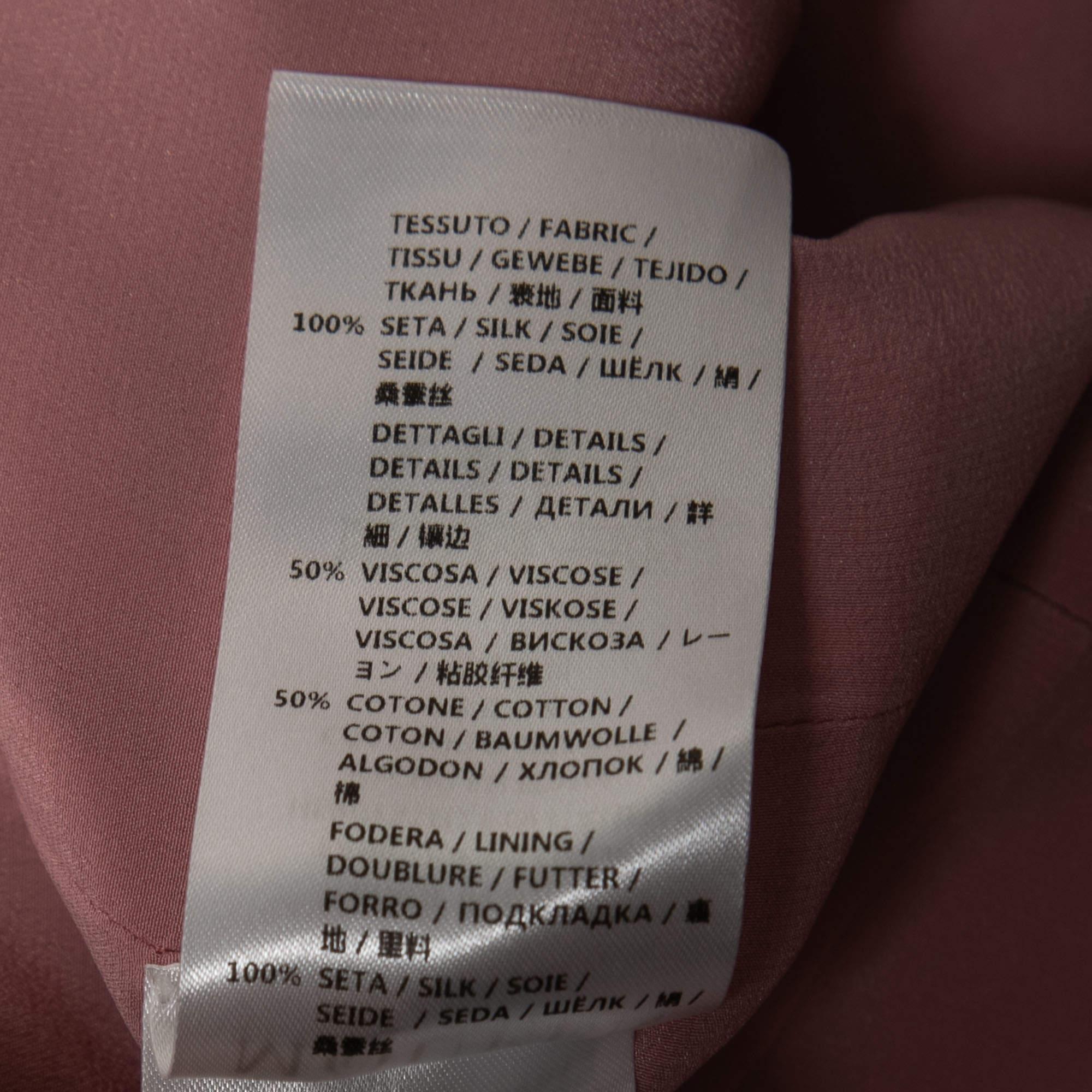 Alexander McQueen - Robe à épaules dénudées en mousseline de soie rose à volants S en vente 1