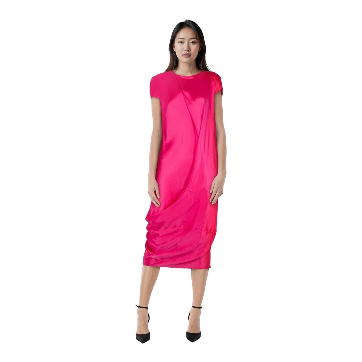 Alexander McQueen - Robe midi drapée en soie rose - Taille S en vente