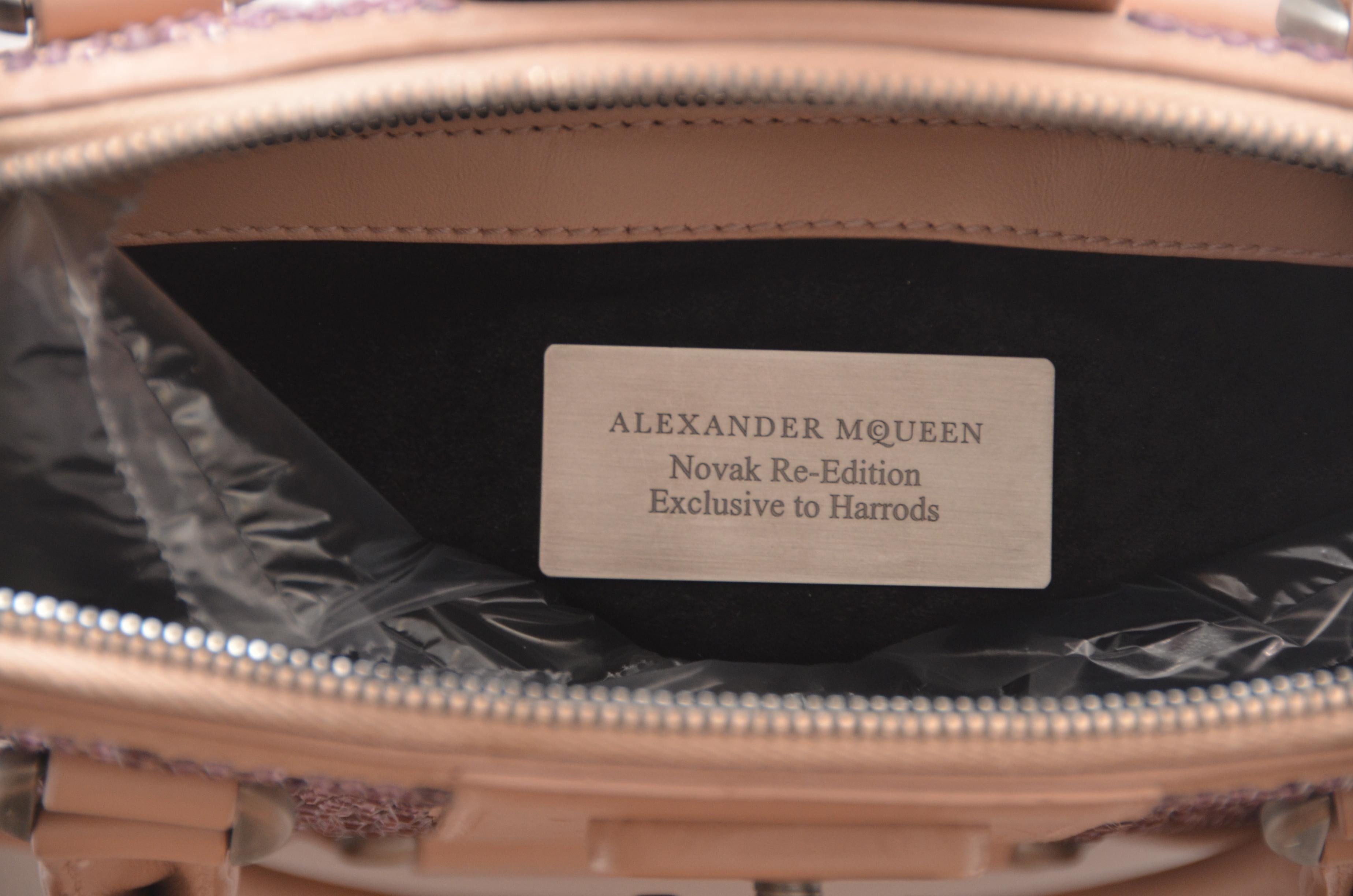 ALEXANDER MCQUEEN  Pink Swarovski-Embellished Novak Bag In Good Condition In New York, NY