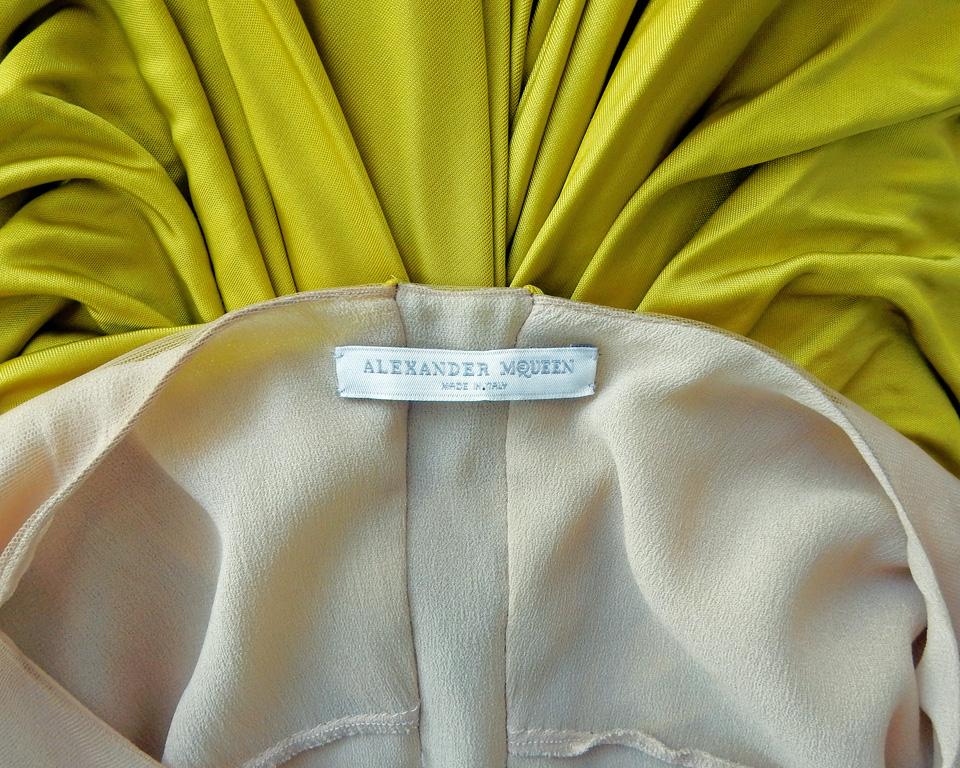 Alexander McQueen Pre Death Ruched Green Silk Evening Dress For Sale 1