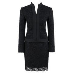 ALEXANDER McQueen Pre-Fall 2006 Black Two Pieces Lace Jacket Skirt Suit Set