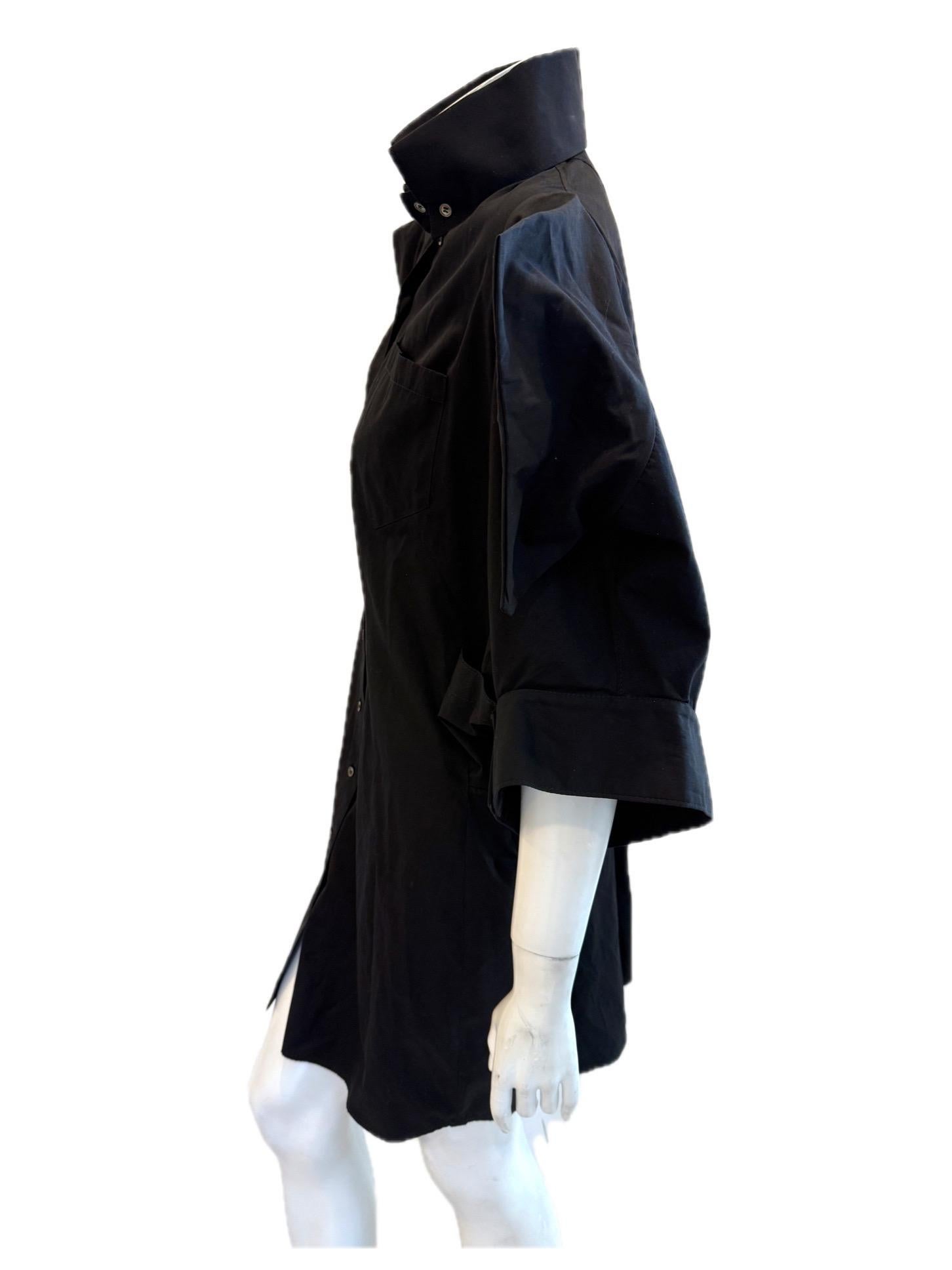 Alexander McQueen Pre-Fall 2009 Robe chemise à manches kimono Taille 42 en vente 3