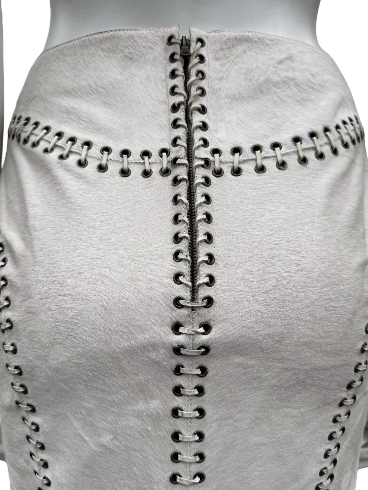 ALEXANDER MCQUEEN Pre-Fall 2010 WHITE PONY HAIR LACE-UP MIDI SKIRT 5