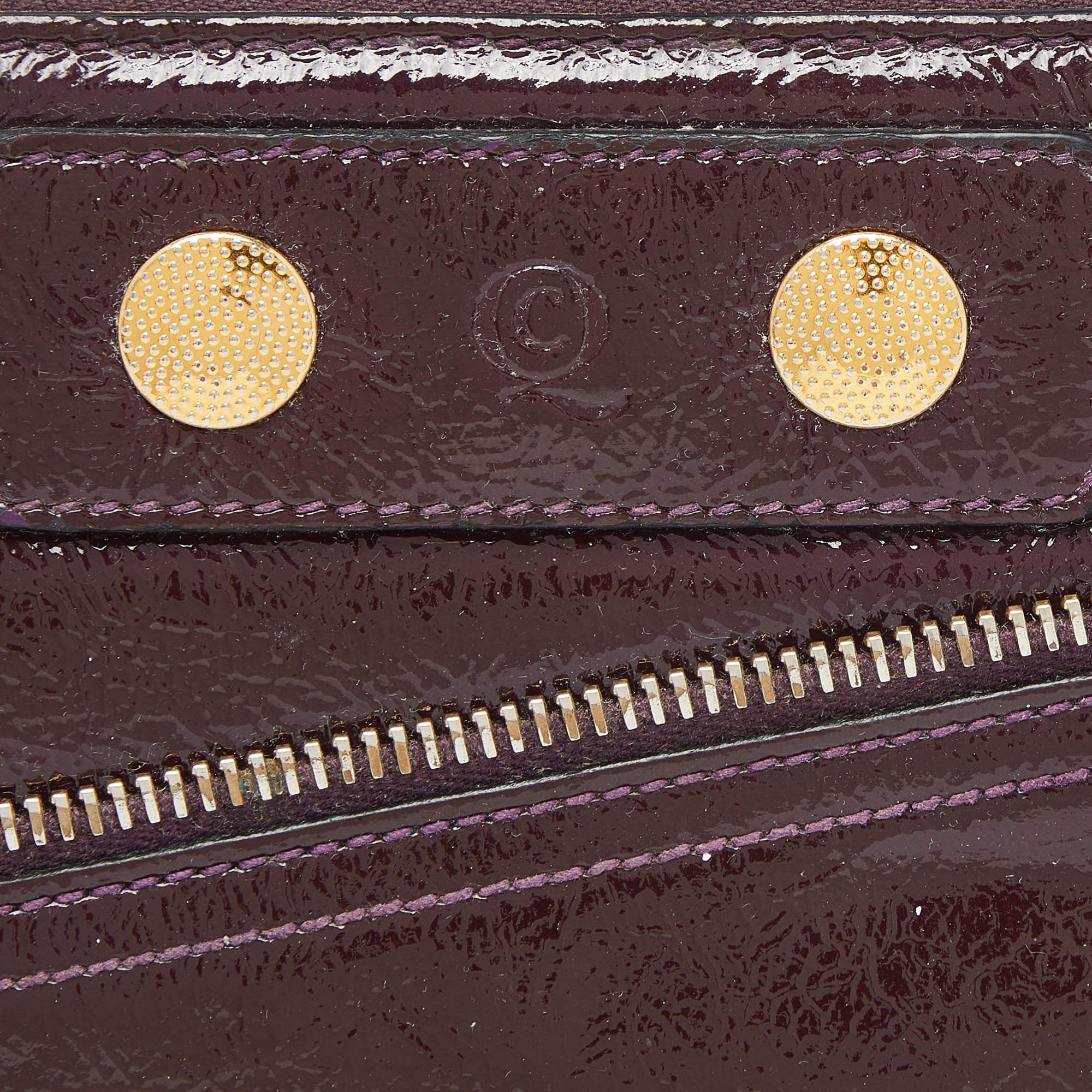 Women's Alexander McQueen Purple Patent Leather Zip Around Wallet For Sale