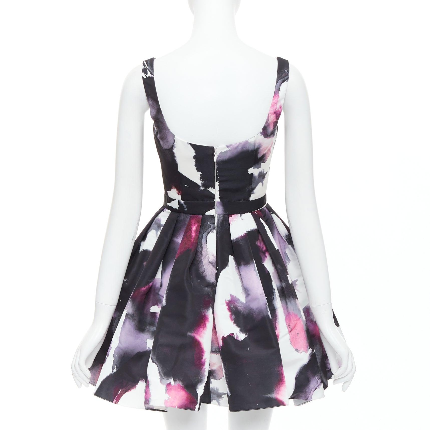 Women's ALEXANDER MCQUEEN purple watercolor Graffiti print flared short dress IT38 For Sale