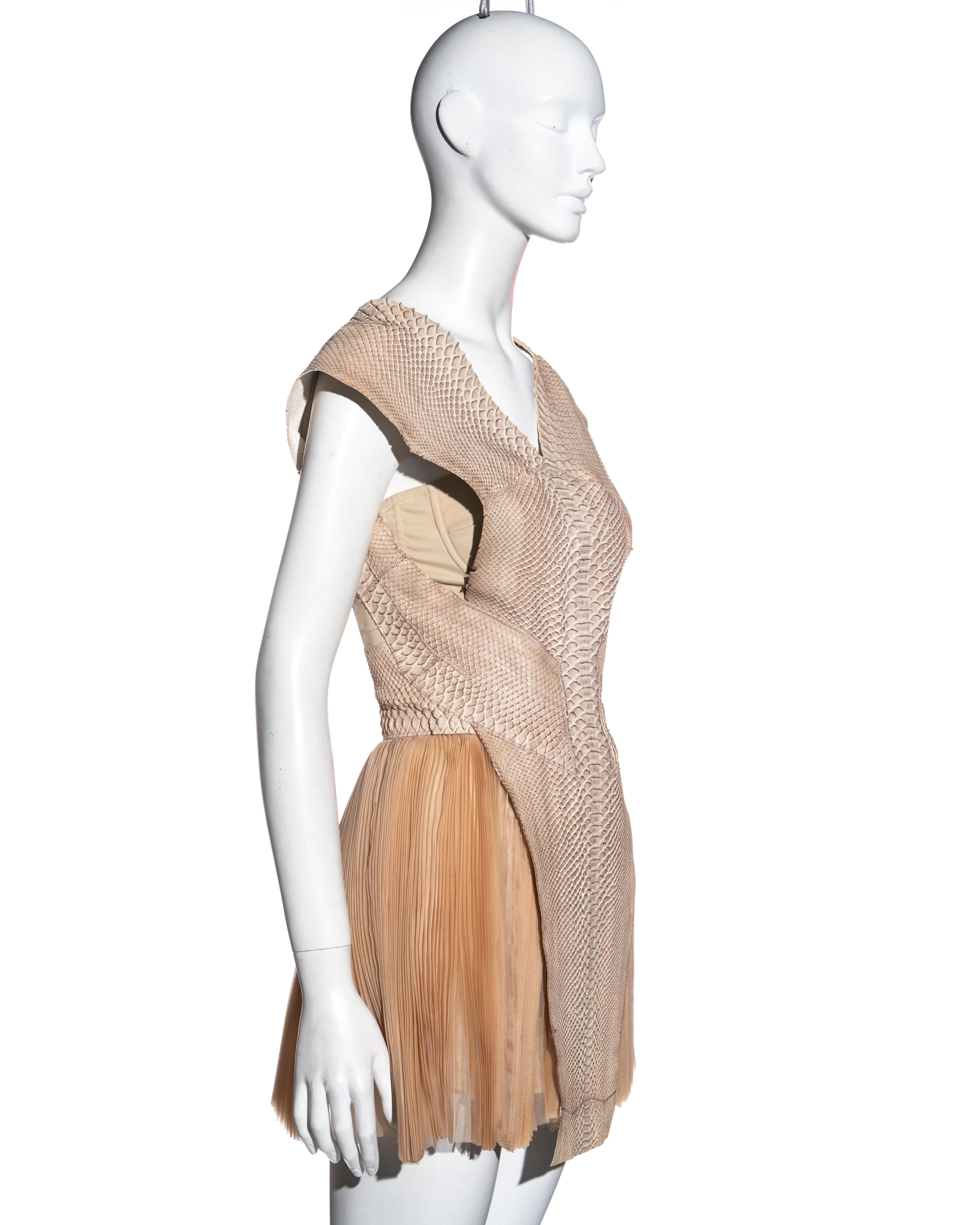 Alexander McQueen - Mini robe en python et organza de soie, printemps-été 2006 en vente 8
