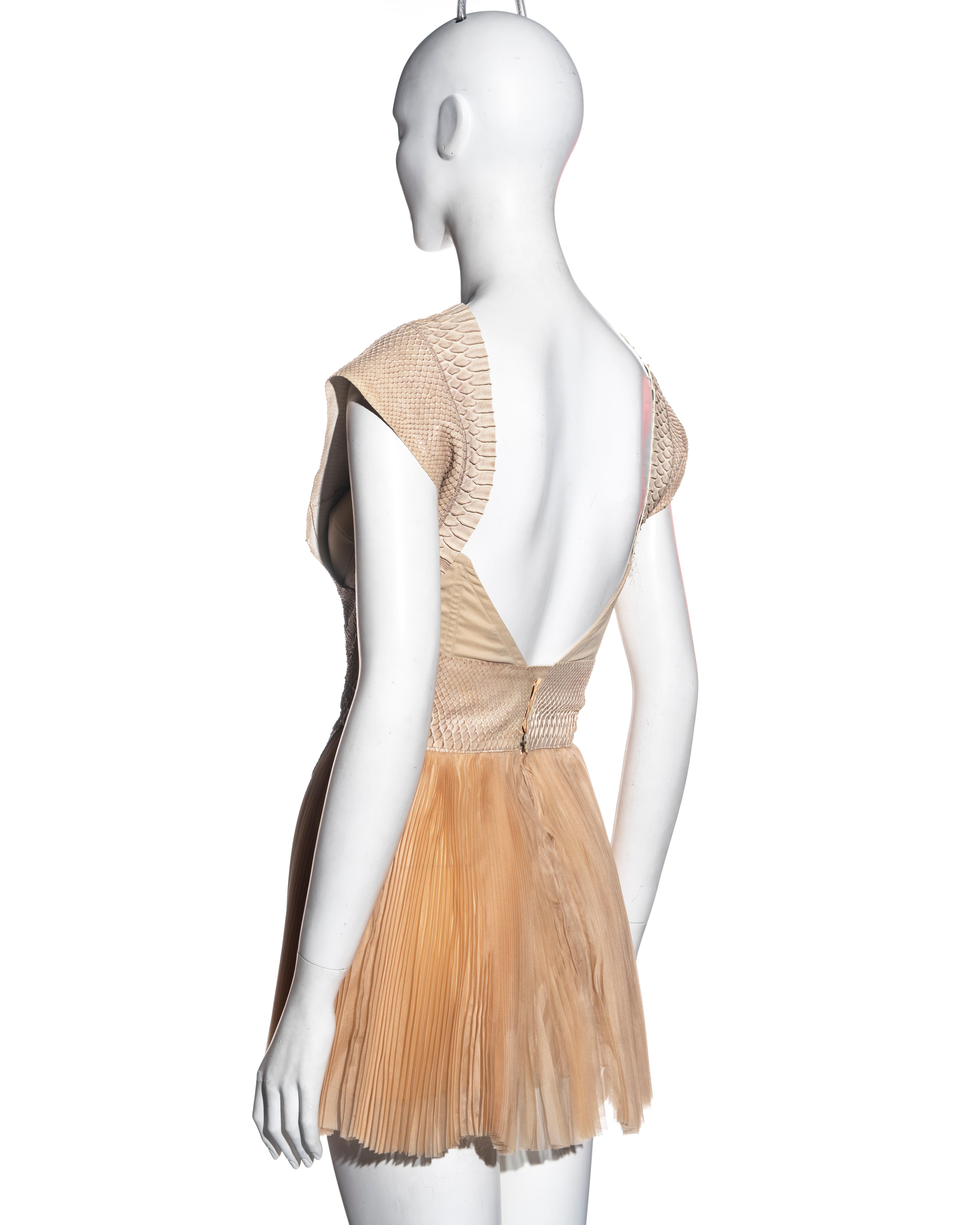 Alexander McQueen - Mini robe en python et organza de soie, printemps-été 2006 en vente 9