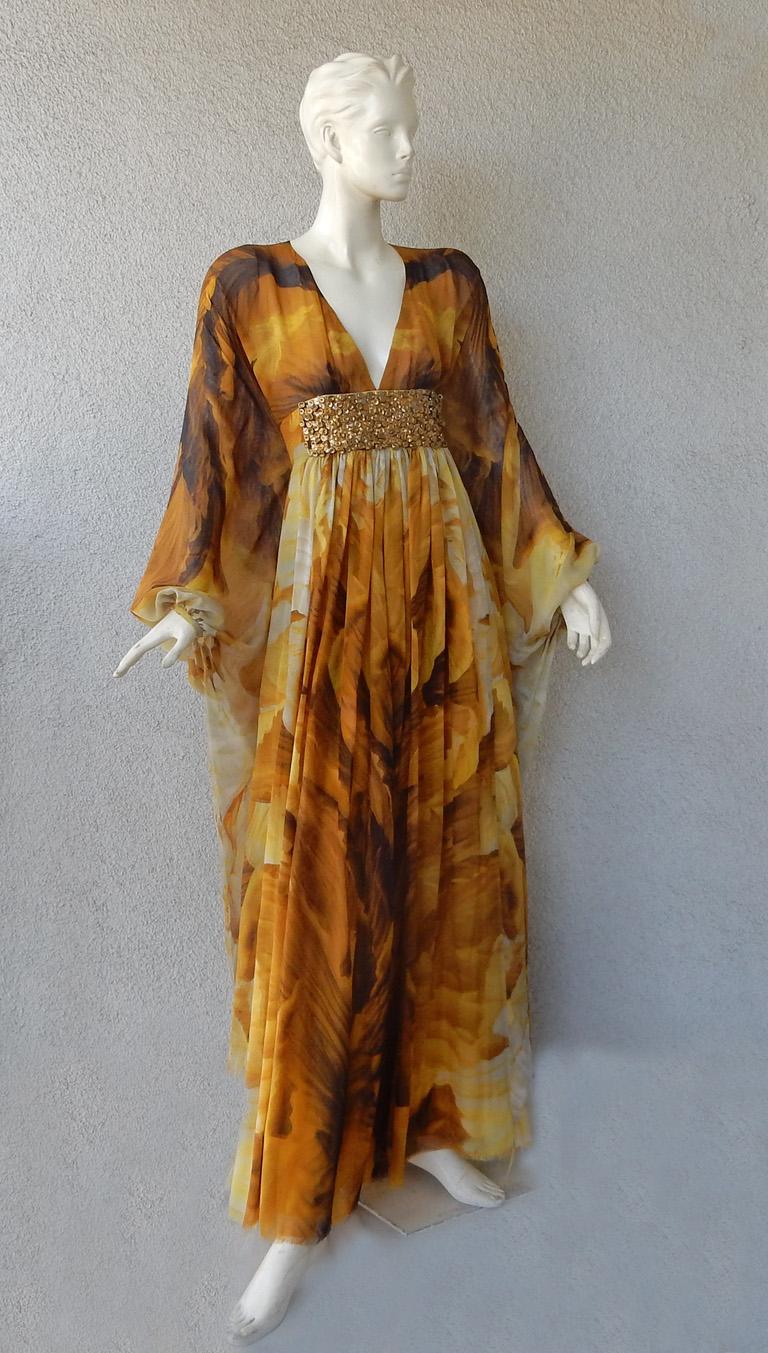 Alexander McQueen Rare Runway Caftan Dress  NWT In New Condition For Sale In Los Angeles, CA