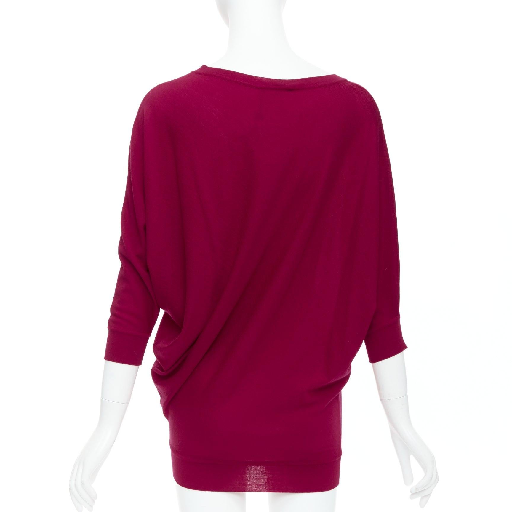 ALEXANDER MCQUEEN Himbeerroter asymmetrischer Pullover aus 100 % Wolle mit asymmetrischem Vorhang M Damen im Angebot