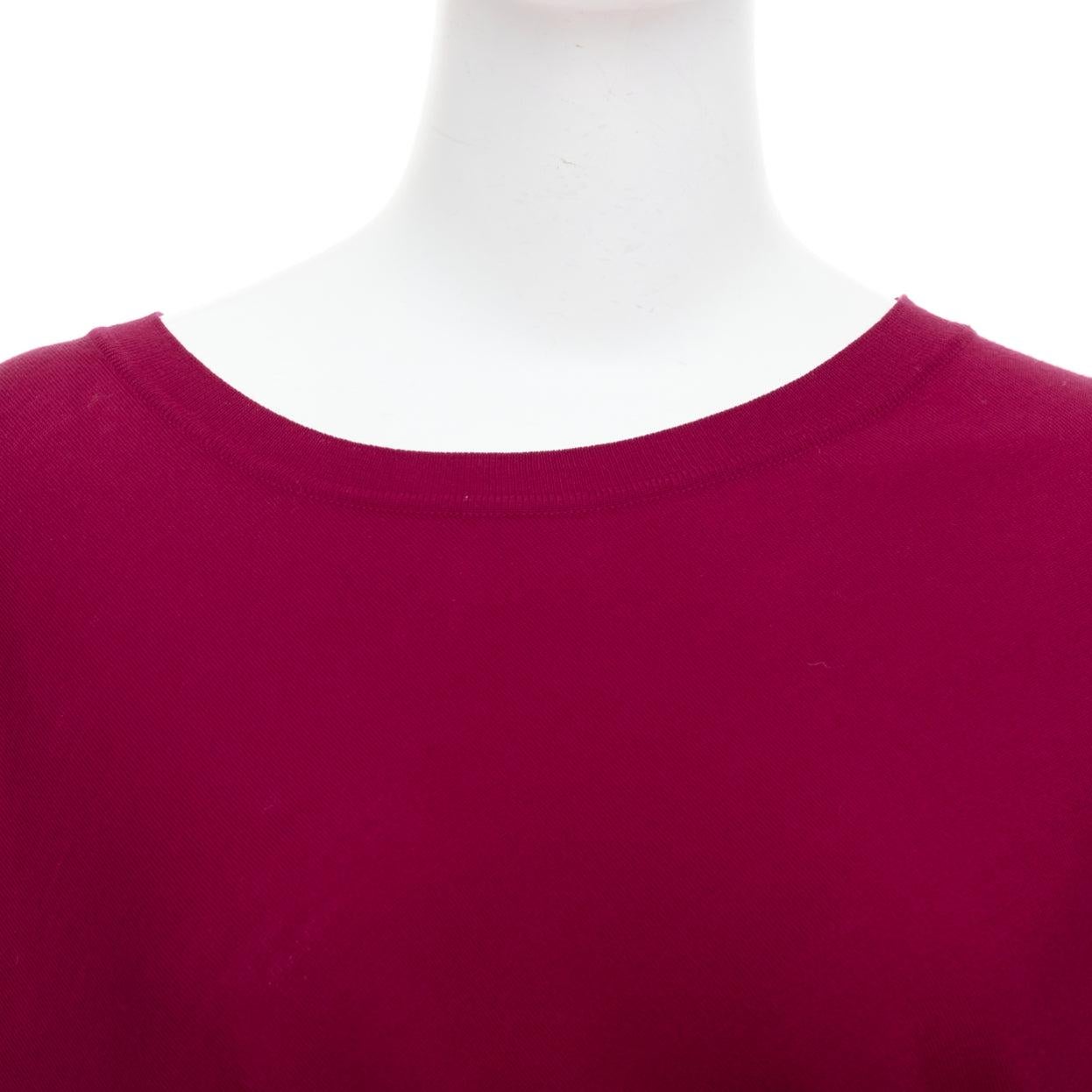 ALEXANDER MCQUEEN Himbeerroter asymmetrischer Pullover aus 100 % Wolle mit asymmetrischem Vorhang M im Angebot 2