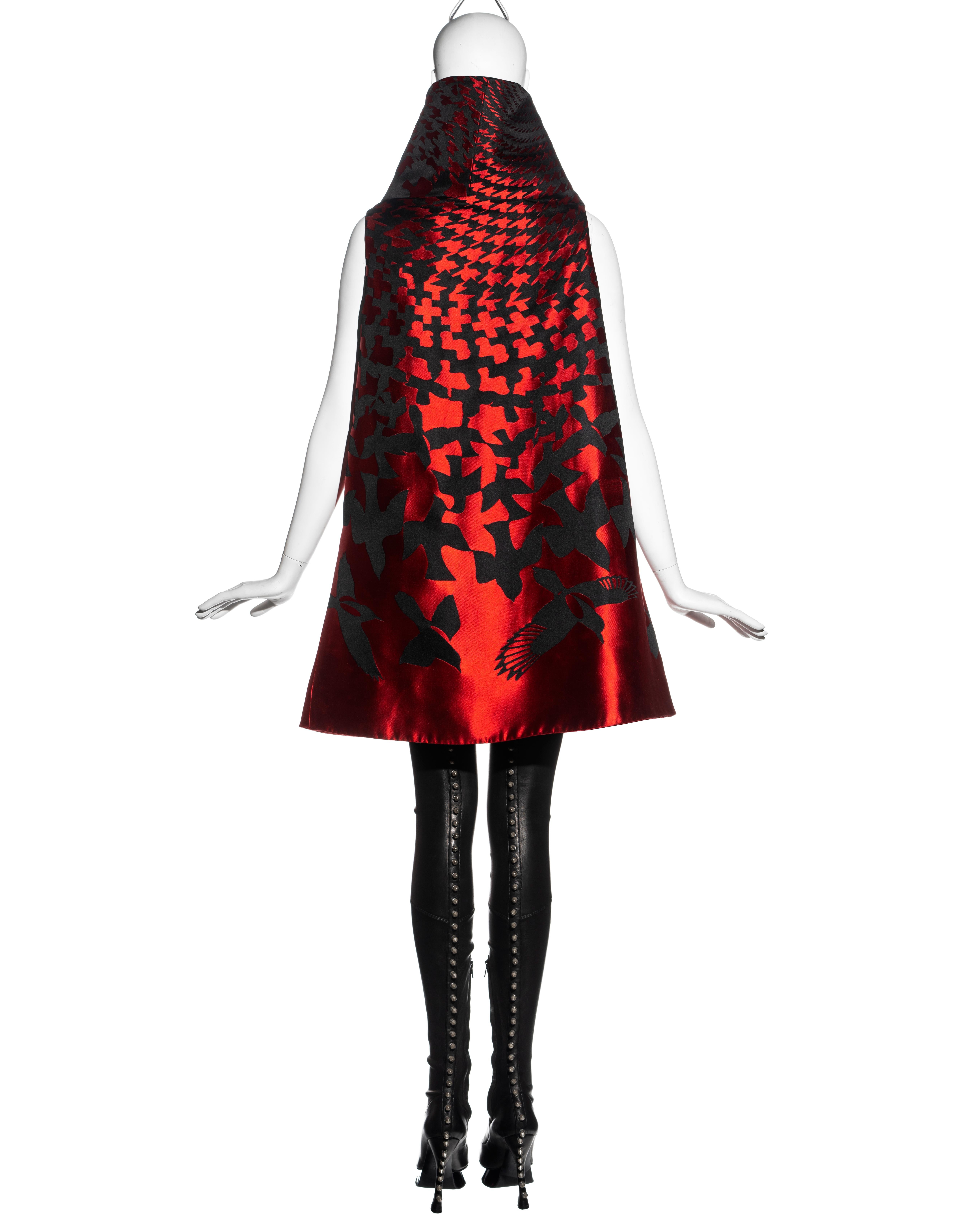 Alexander McQueen red and black silk jacquard a-line evening dress, fw 2009 10