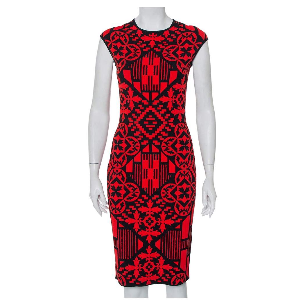 Alexander McQueen Red & Black Jacquard Knit Sheath Dress M For Sale