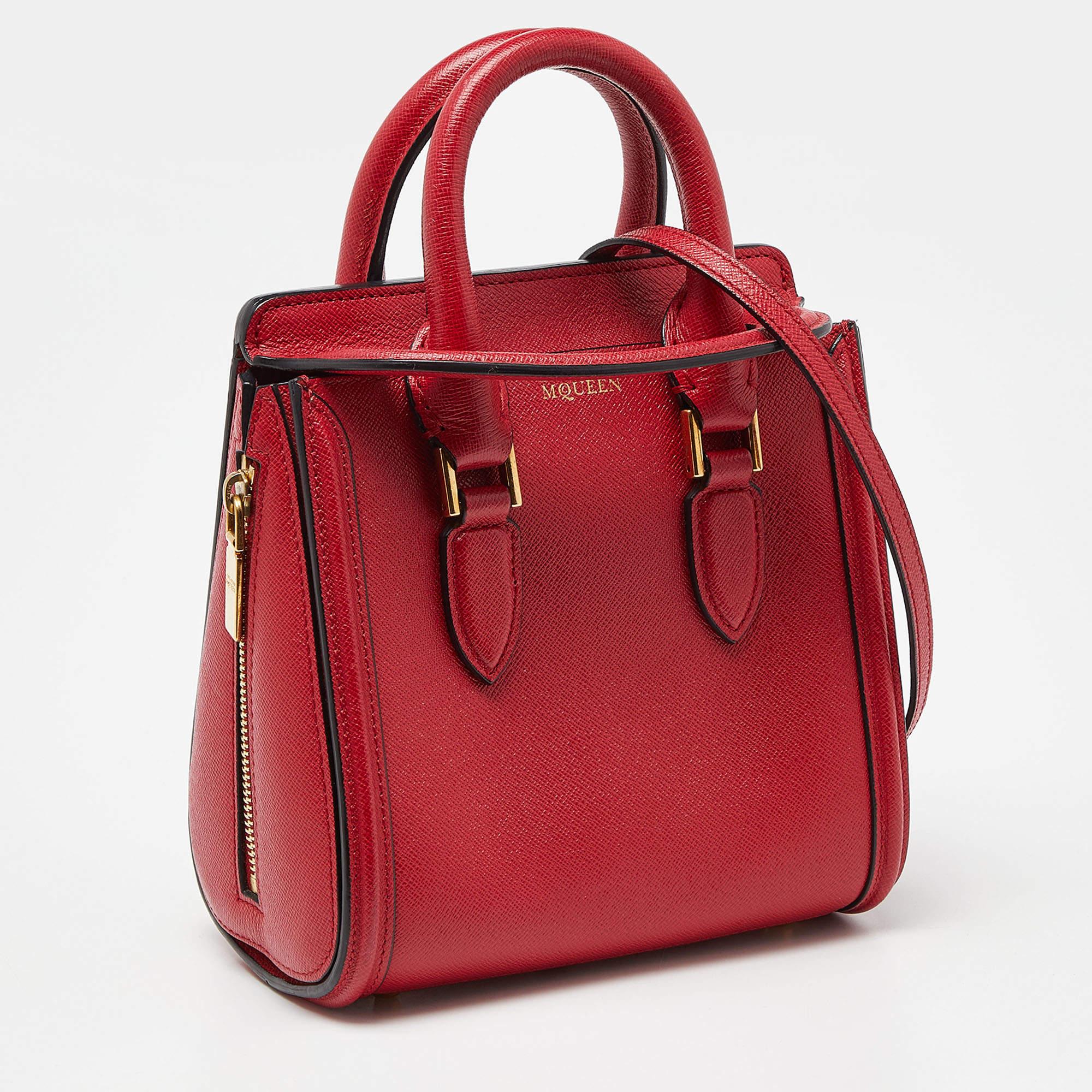 Alexander McQueen Red Leather Mini Heroine Bag In Good Condition In Dubai, Al Qouz 2