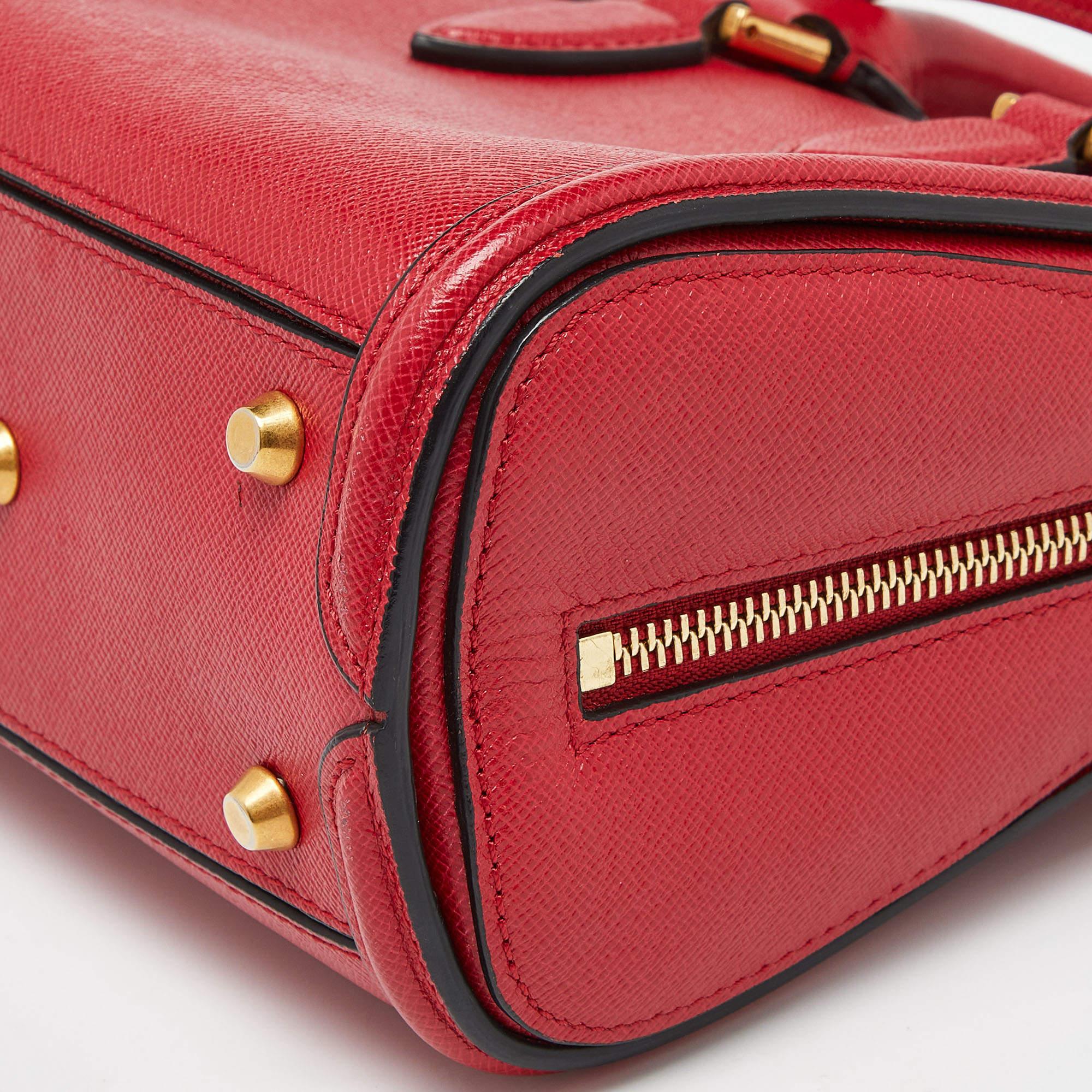 Alexander McQueen - Mini sac en cuir rouge pour héroïne en vente 2