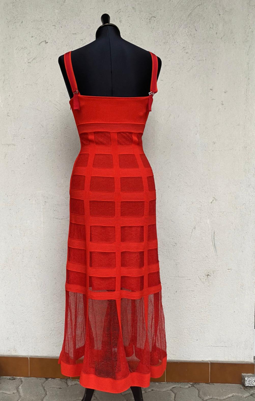 Women's or Men's Alexander McQueen red long Dress For Sale