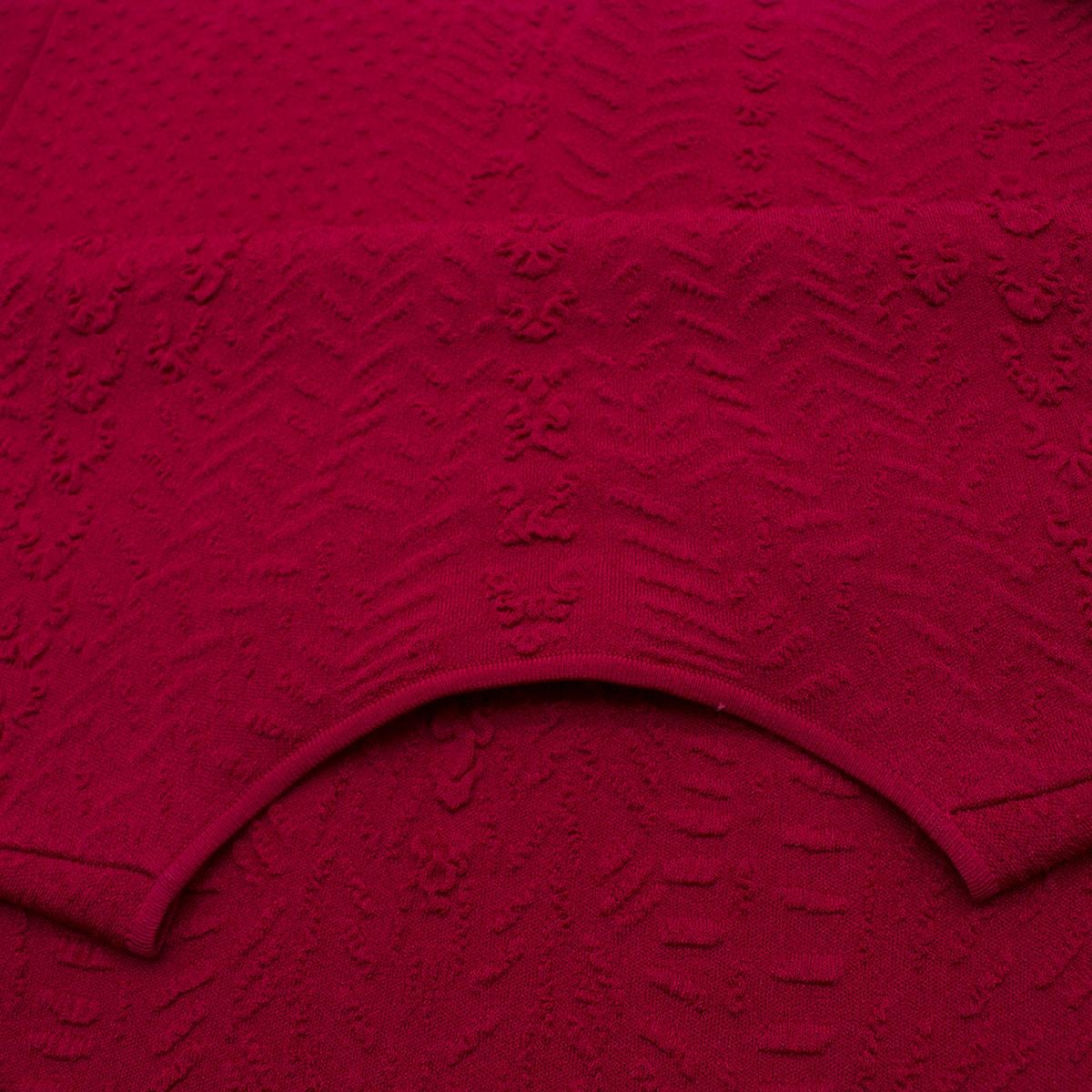 Alexander McQueen red matelasse-knit dress US 10 For Sale 4