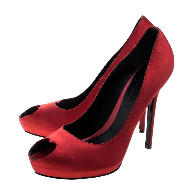 Alexander McQueen Red Satin Heart Peep Toe Size 41 For Sale at 1stDibs | peep toe pumps