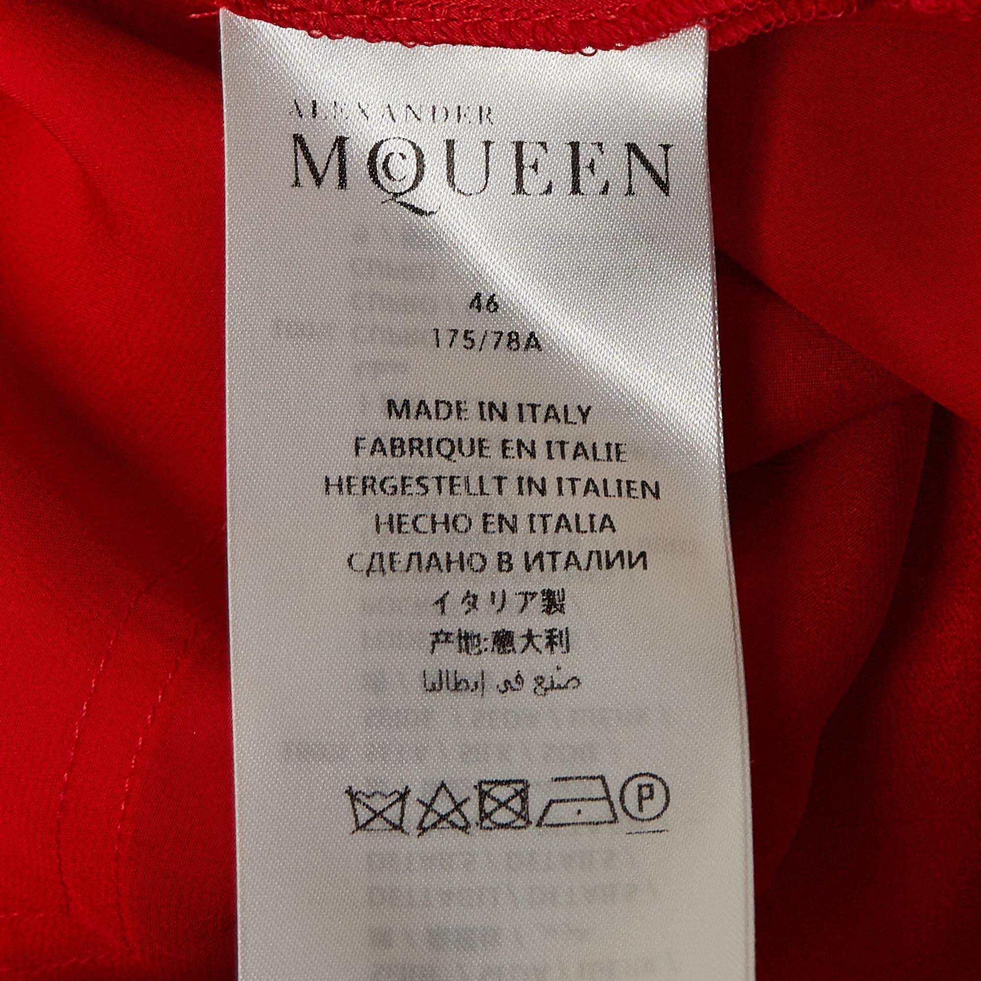 Alexander McQueen Pantalon large en satin de soie rouge L Pour femmes en vente