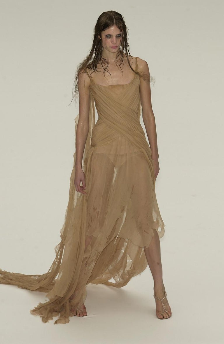 Chic Spring 2008 Alexander McQueen Red Silk Dress w Front Plunge & Knot Detailing