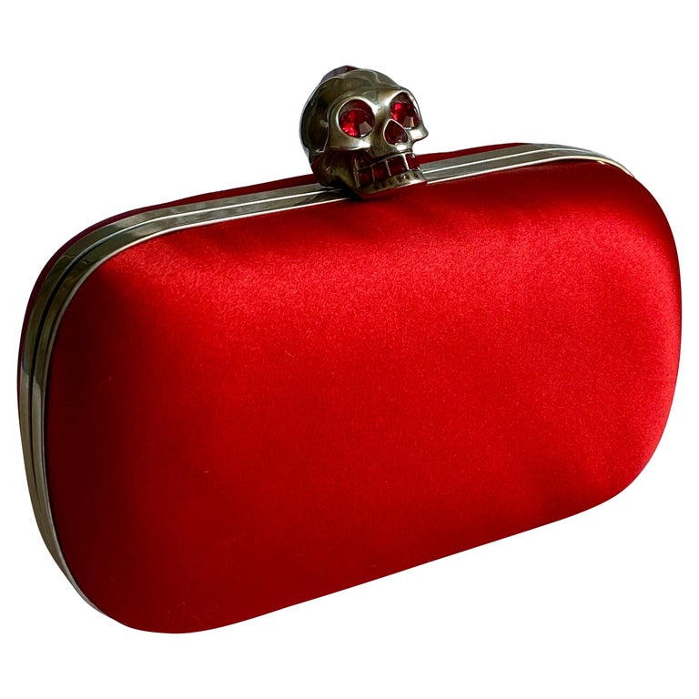 Vintage Alexander McQueen Clutches - 53 For Sale at 1stDibs 