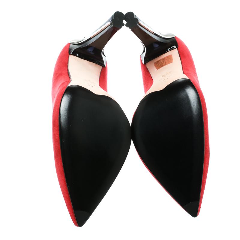 Women's Alexander McQueen Red Suede Pointed Toe Pumps Size 39