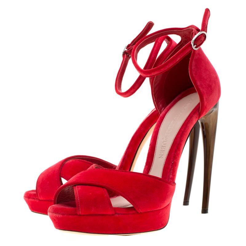 Alexander McQueen Red Velvet Ankle Strap Platfrom Sandals Size 40 2