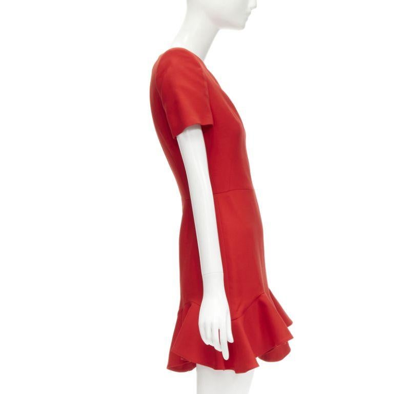 ALEXANDER MCQUEEN red wool crepe tulip neck flutter hem dress IT38 XS In Excellent Condition For Sale In Hong Kong, NT