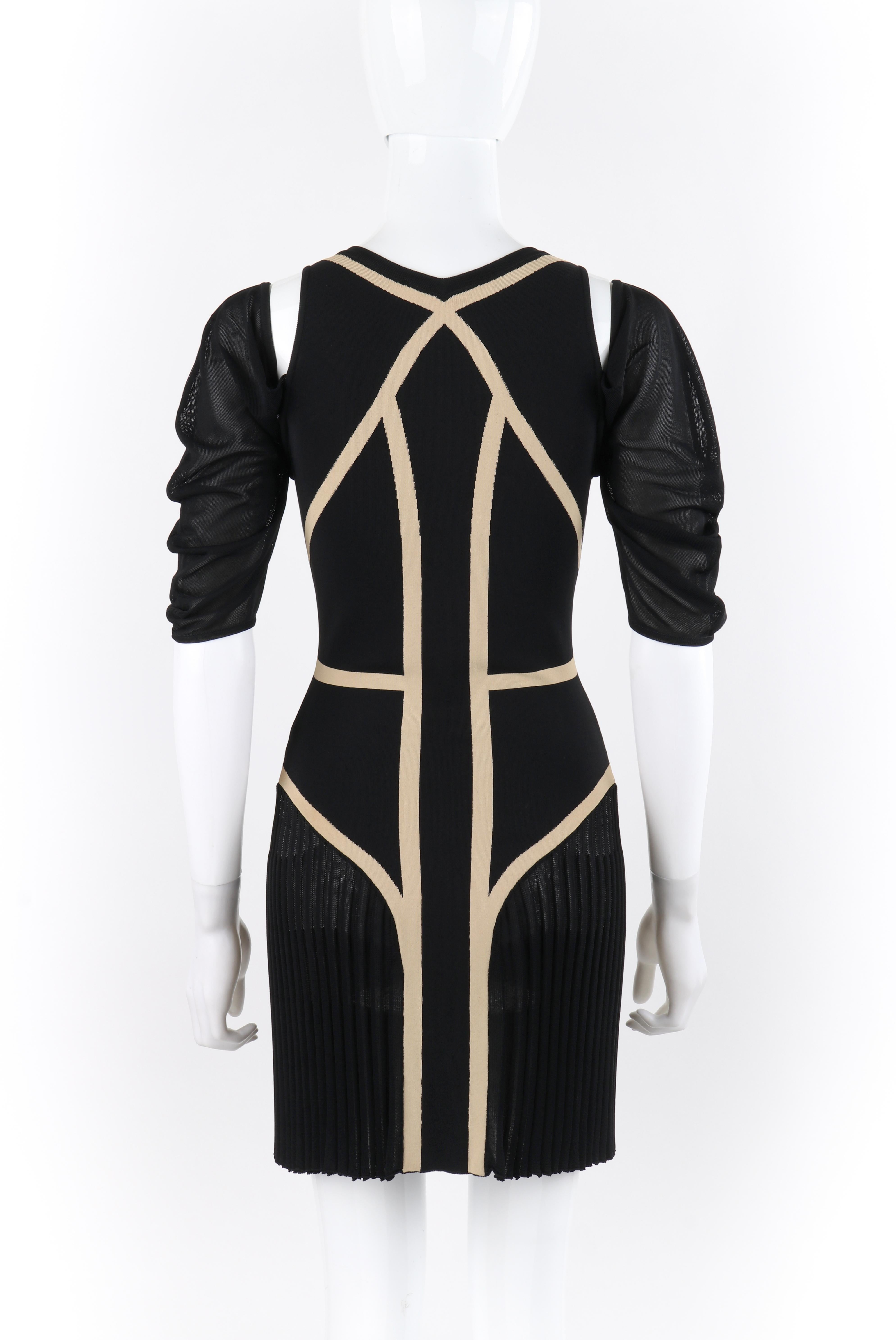 ALEXANDER McQUEEN Resort 2009 Black Beige Mesh Pleated Cold Shoulder Knit Dress In Good Condition In Thiensville, WI