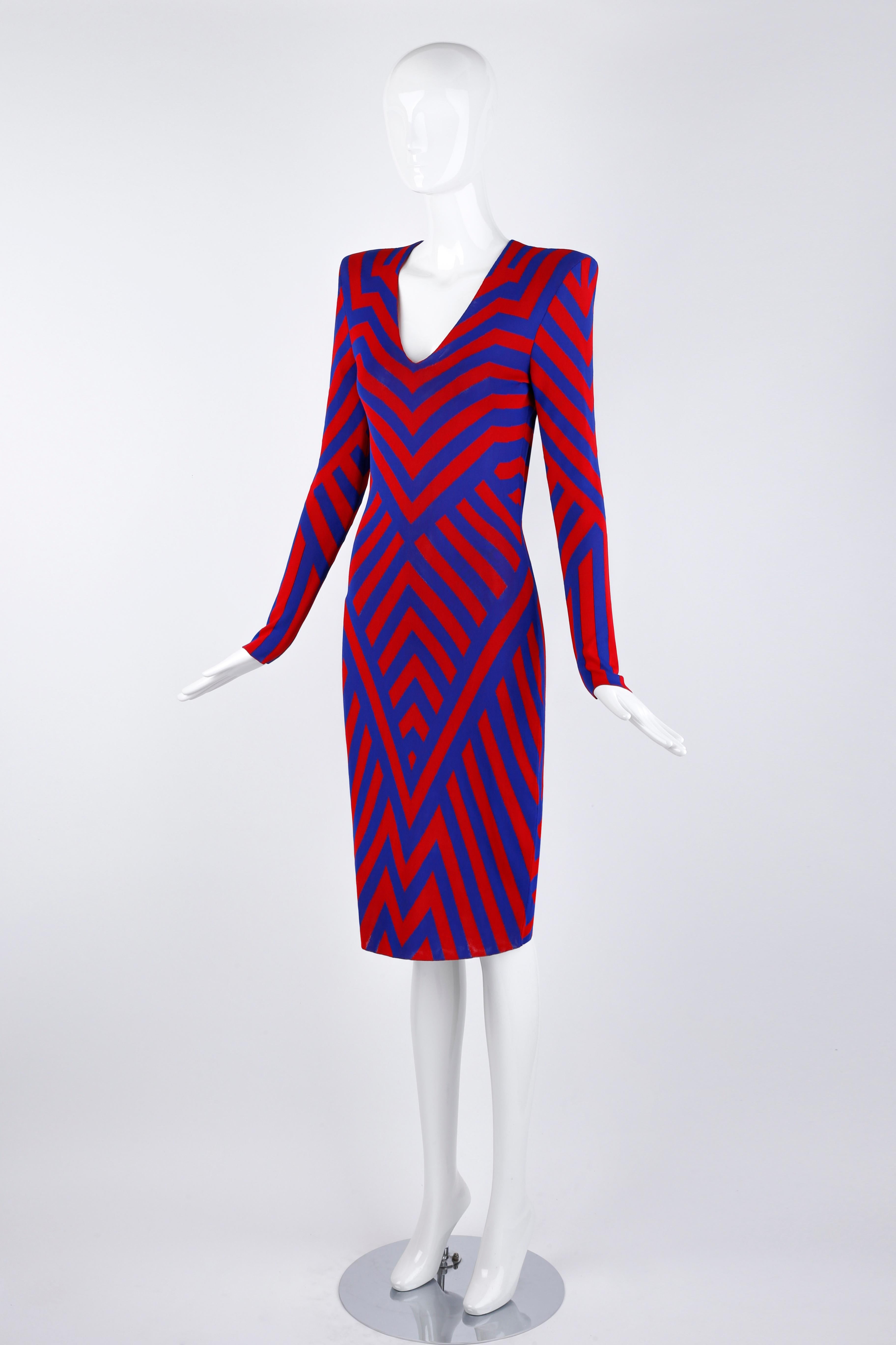 Alexander McQueen Resort 2010 Red Blue Geometric Stripe Op Art Long Sleeve Dress For Sale 1