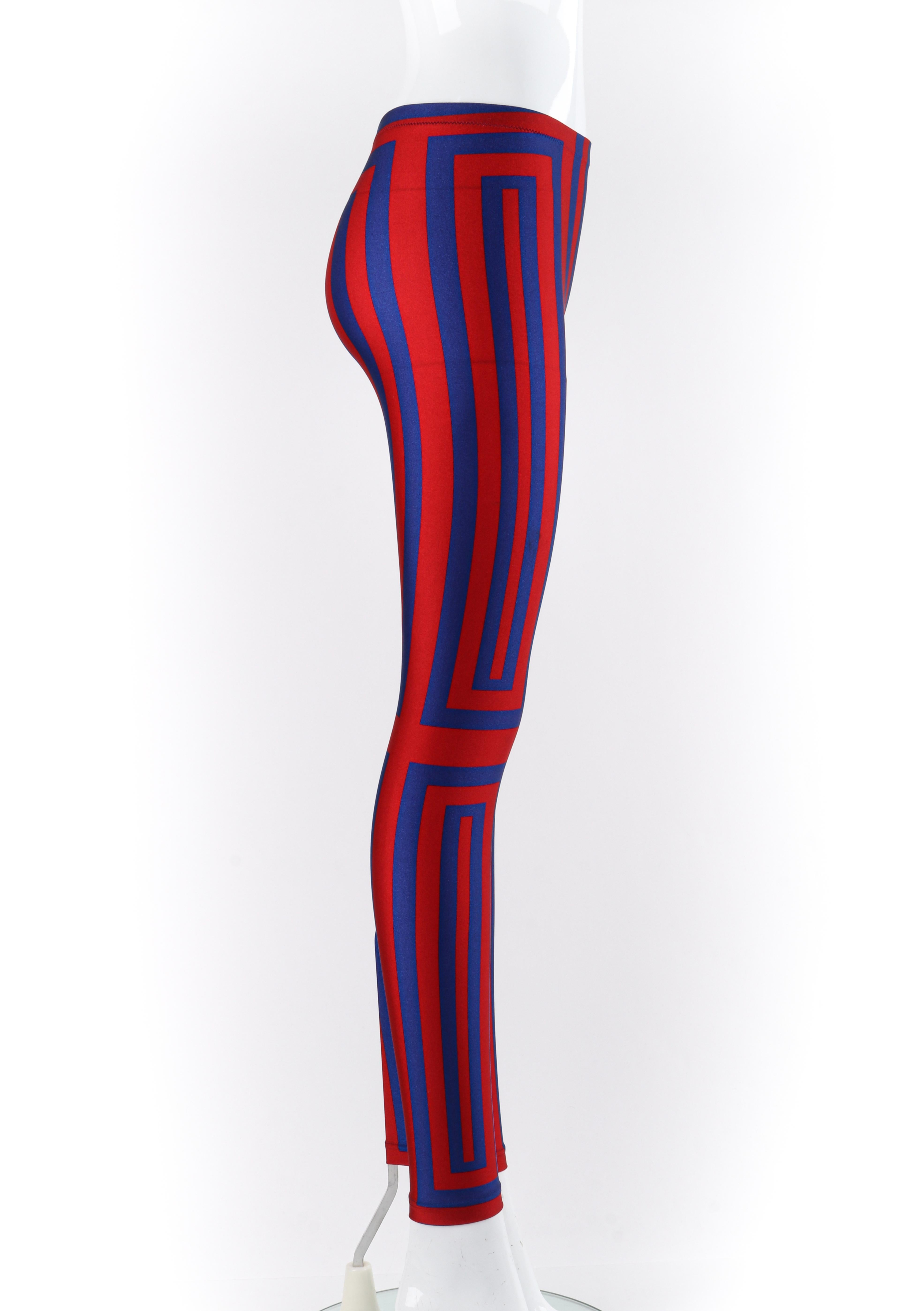 Rouge ALEXANDER McQUEEN Resort 2010 - Pantalon legging à rayures géométriques bleu royal et rouge en vente