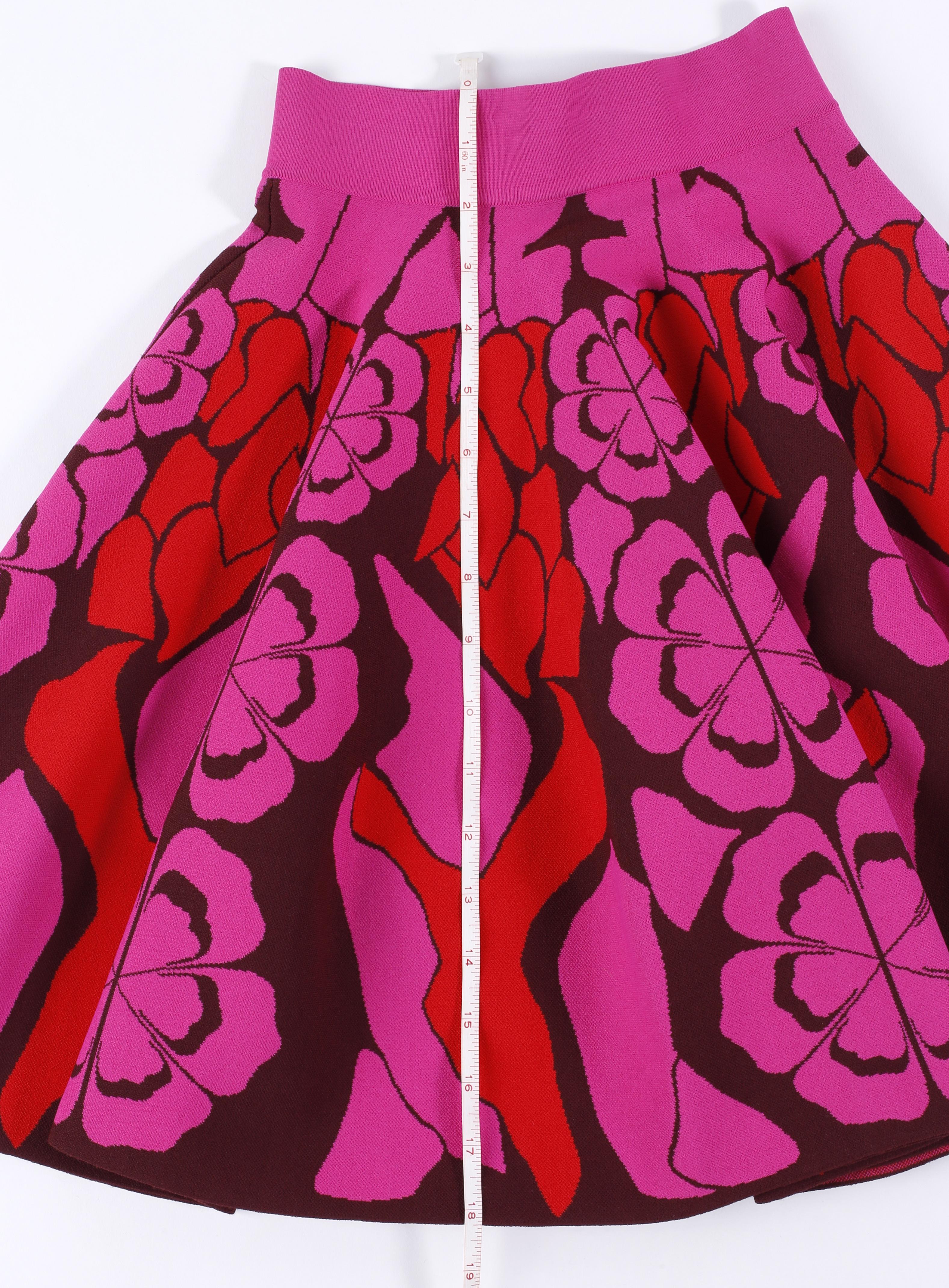 Alexander McQueen Resort 2015 Flower Kaleidoscope Pleated Flair Mini Skirt XS For Sale 5